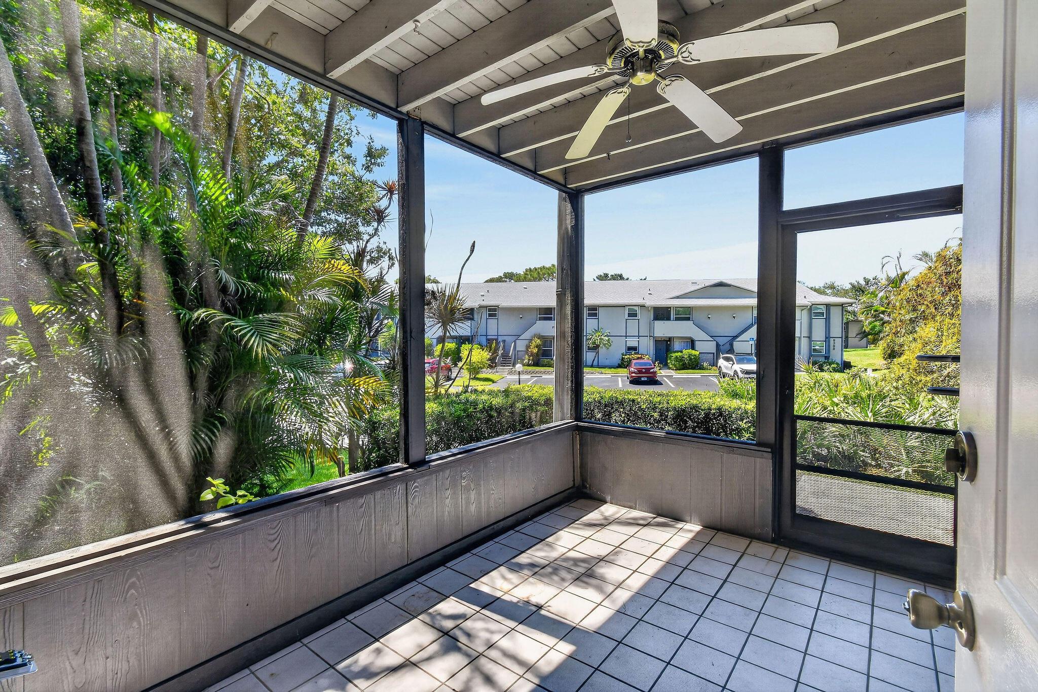 8387 SE Croft Circle Q3, Hobe Sound, FL 33455, Hobe Sound - Photo 5