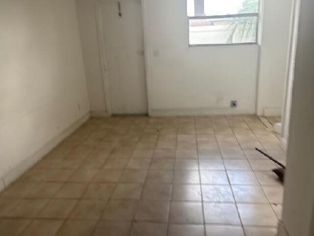 251 SW 16TH Street, Pompano Beach, FL 33060, Pompano Beach - Photo 4