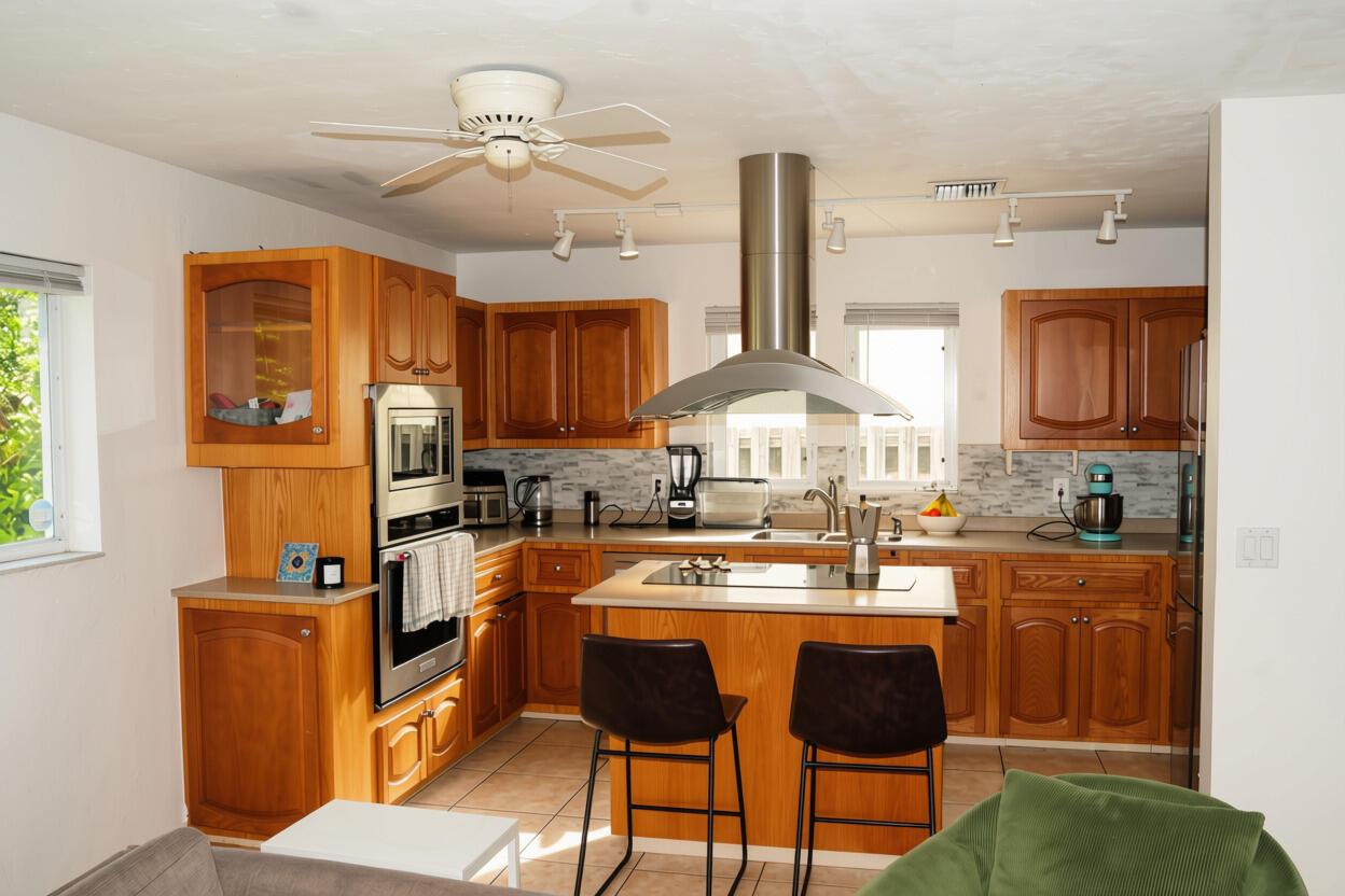 114 NE 16TH Terrace, Fort Lauderdale, FL 33301, Fort Lauderdale - Photo 3
