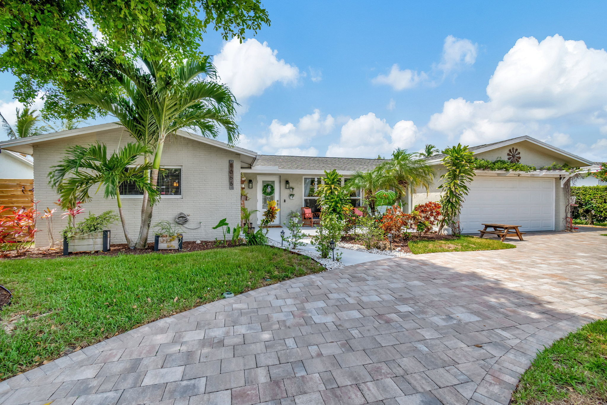 1066 SW 25TH Way, Boynton Beach, FL 33426, Boynton Beach - Photo 2