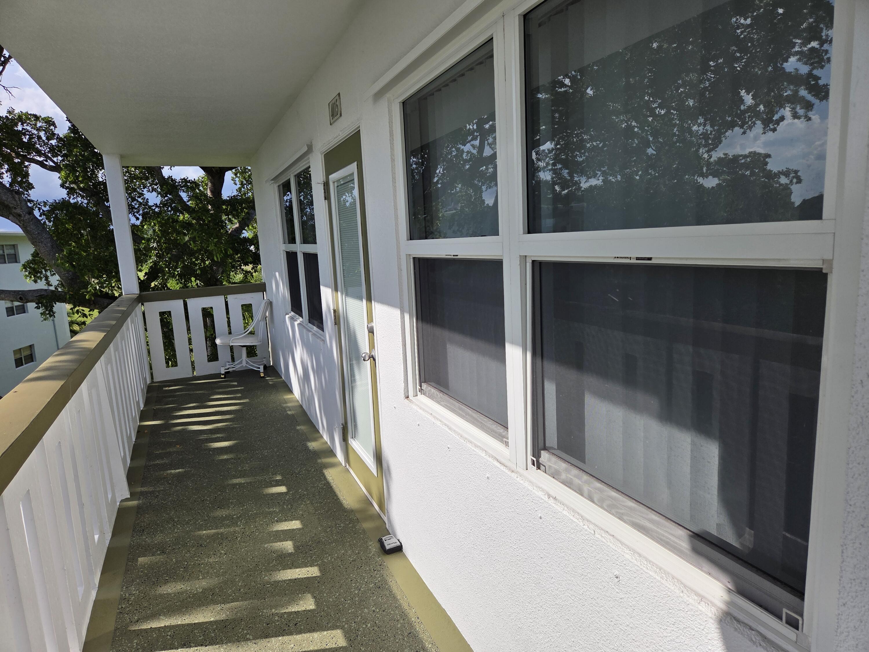 4015 LYNDHURST I, Deerfield Beach, FL 33442, Deerfield Beach - Photo 2