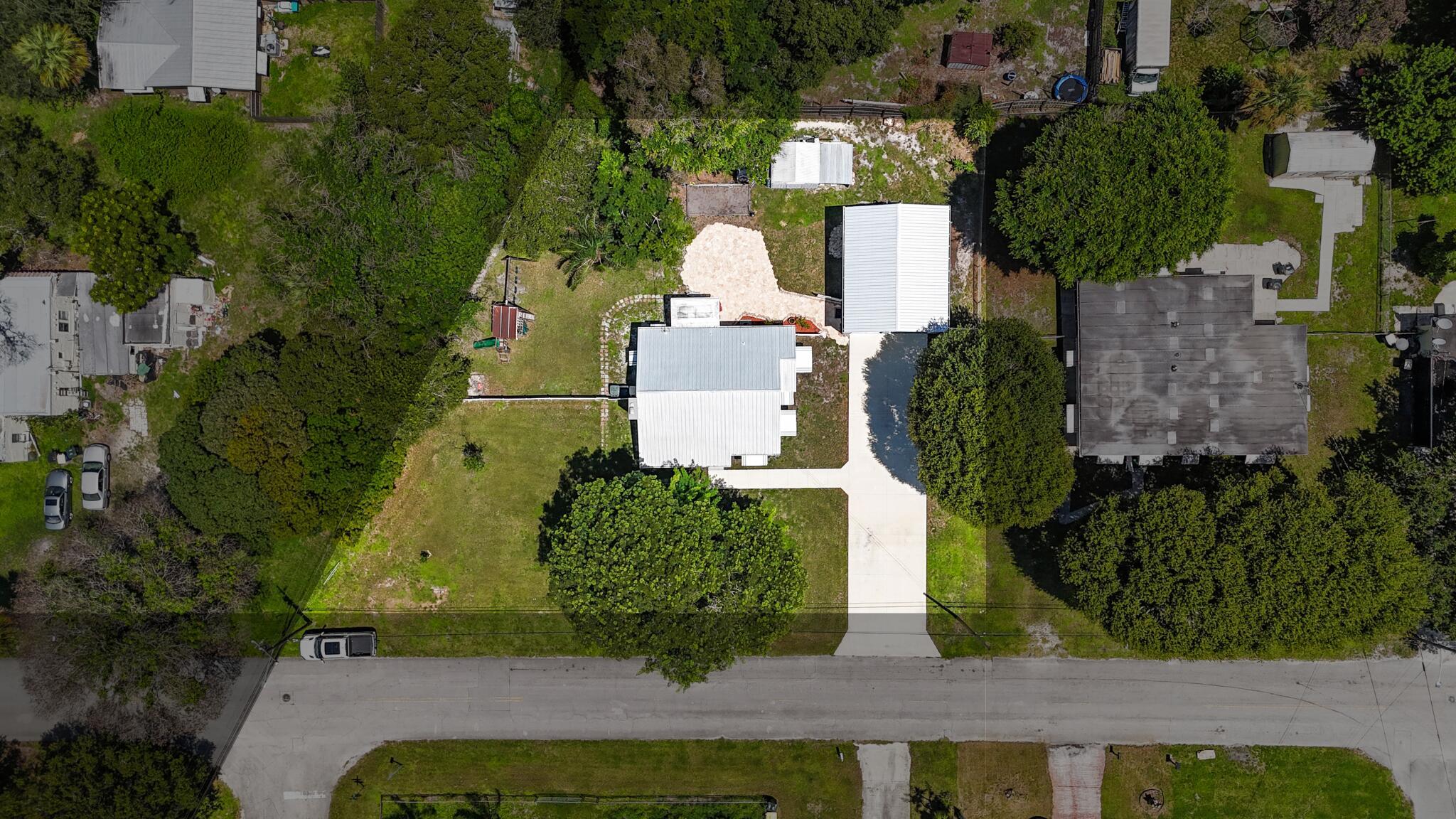 1126 Pine Avenue, Fort Pierce, FL 34982, Fort Pierce - Photo 3