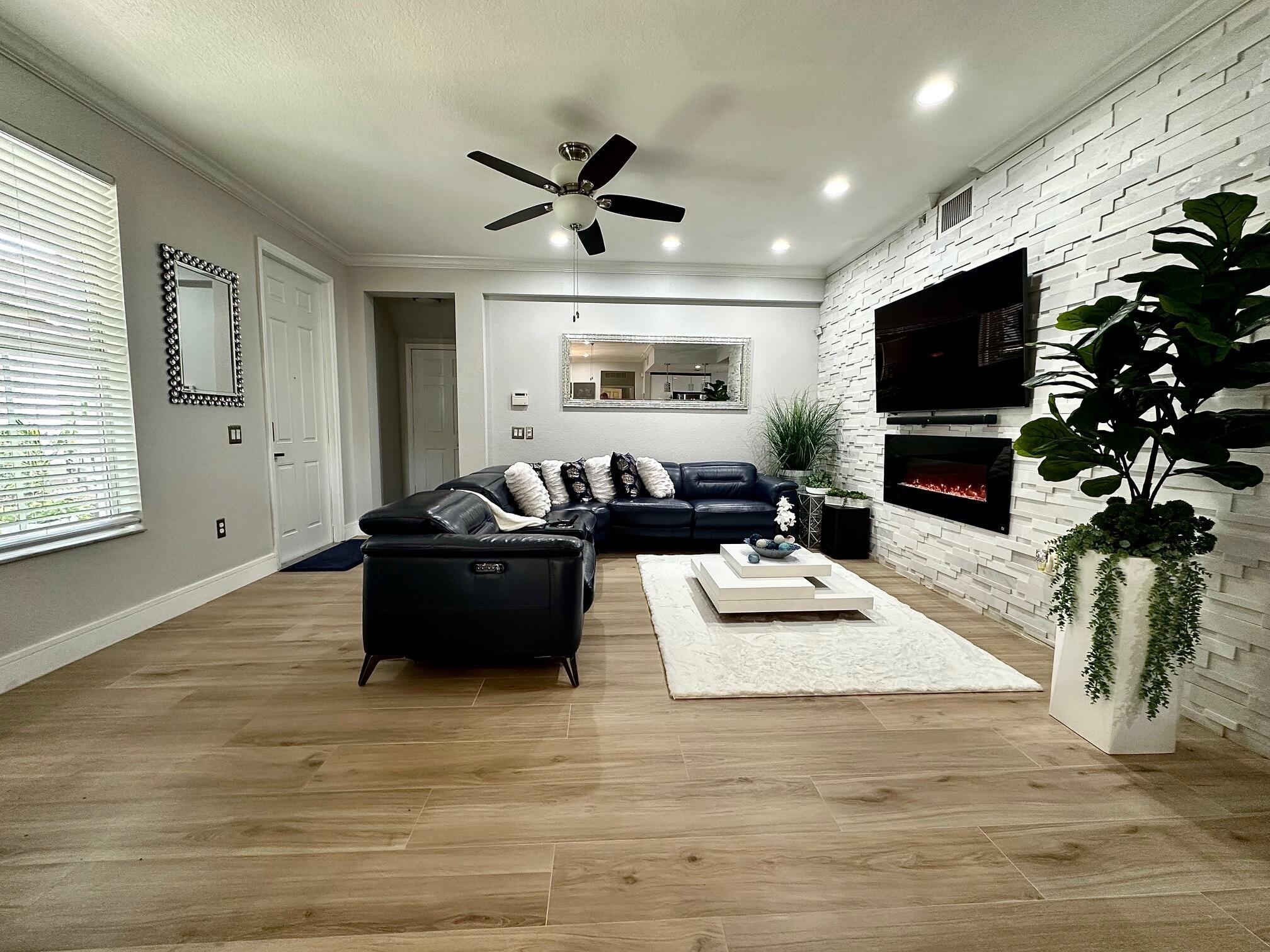 4720 Mimosa Place 905, Coconut Creek, FL 33073, Coconut Creek - Photo 2