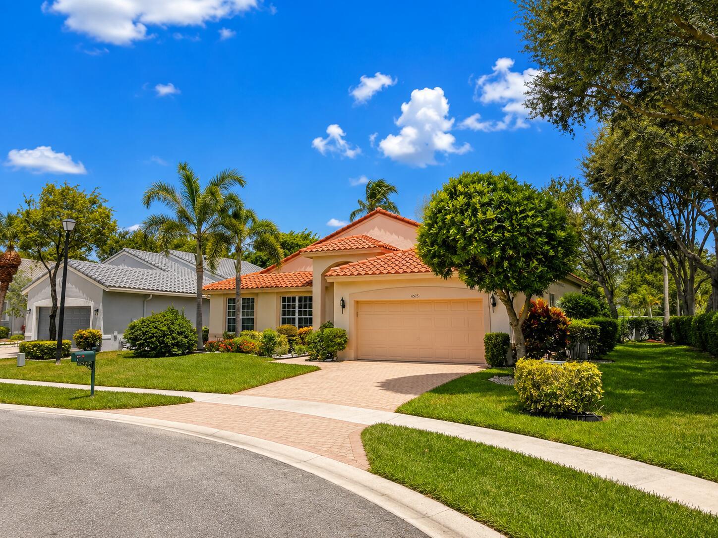 6525 Garde Road, Boynton Beach, FL 33472, Boynton Beach - Photo 2
