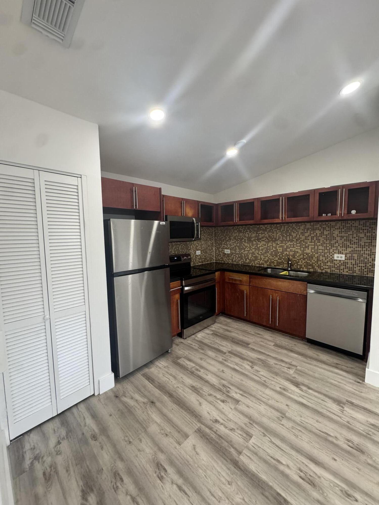 3610 N 56TH Avenue 226, Hollywood, FL 33021, Hollywood - Photo 5