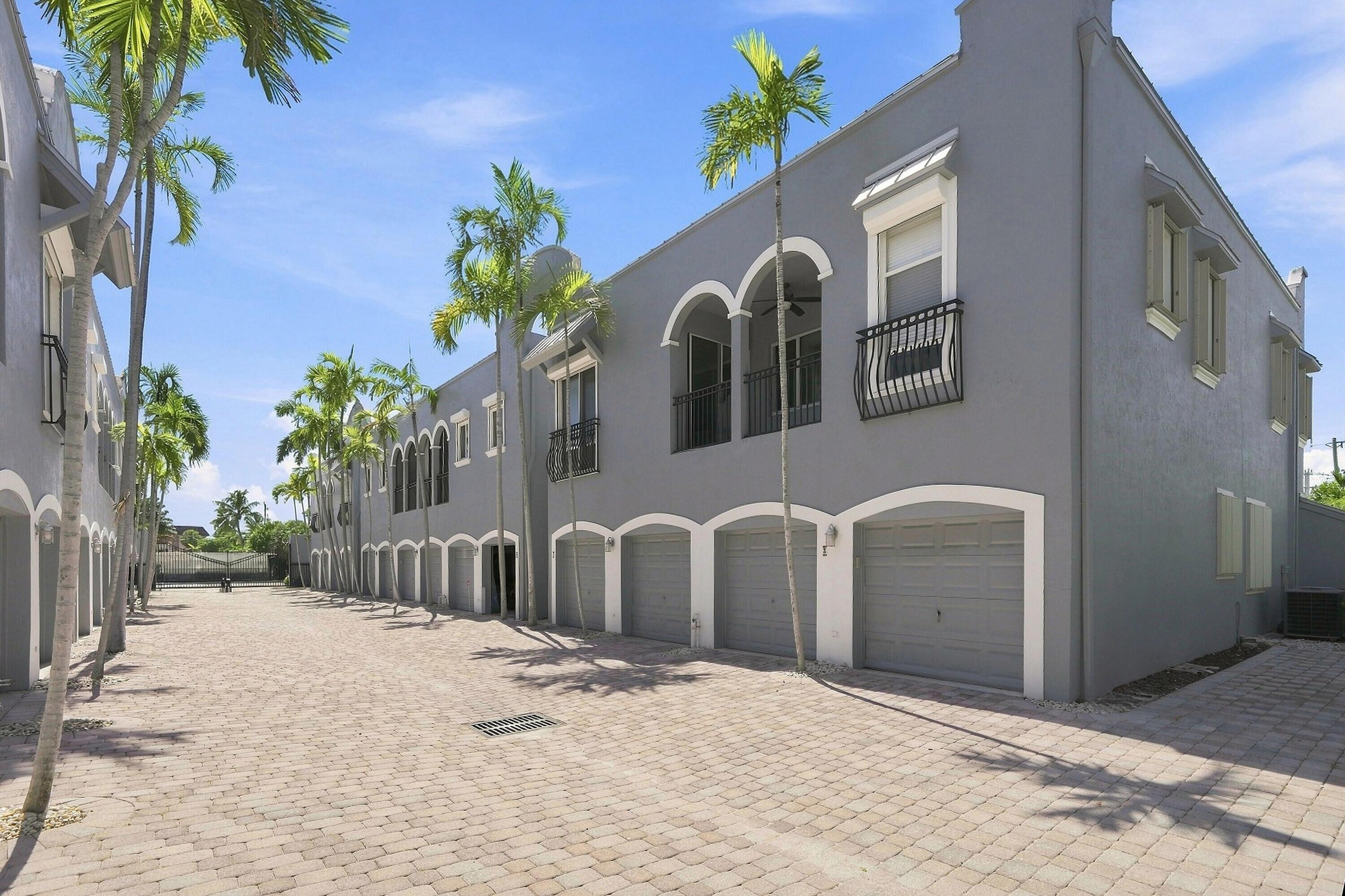 4619 Poinciana Street 7A, Lauderdale-By-The-Sea, FL 33308, Lauderdale-By-The-Sea - Photo 3