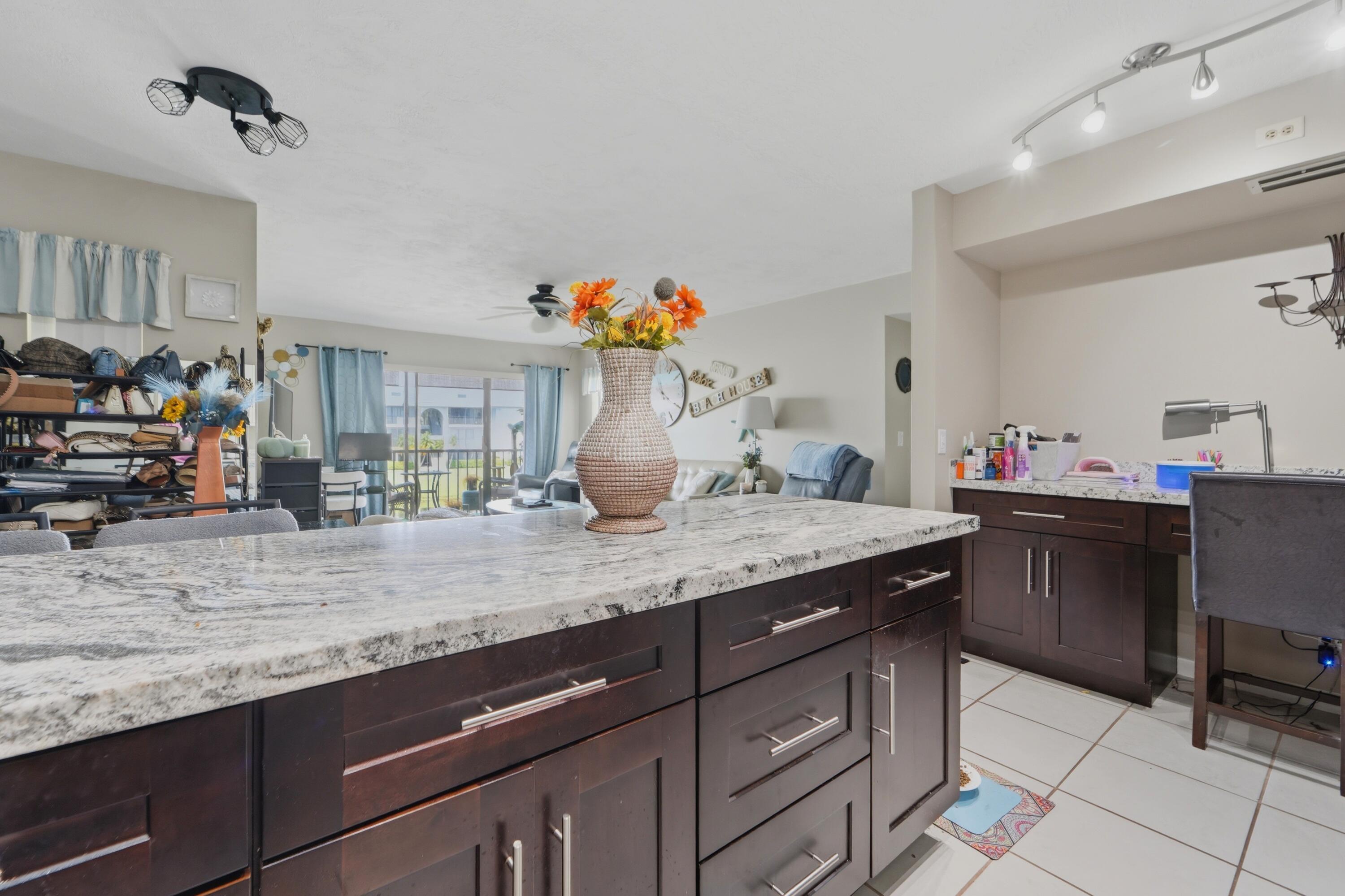1013 GREEN PINE Boulevard C2, West Palm Beach, FL 33409, West Palm Beach - Photo 3