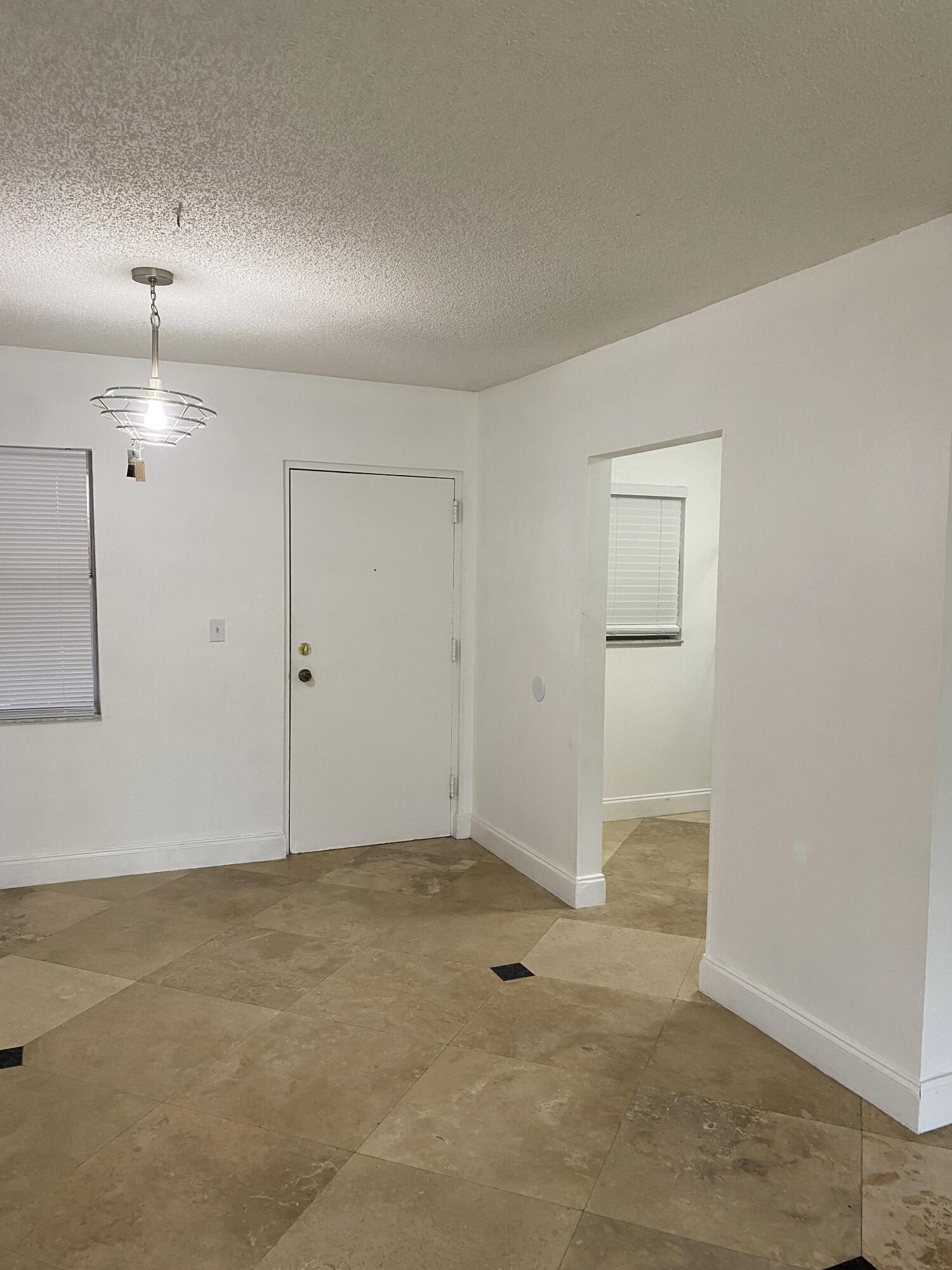 2840 Somerset Drive 105 M, Lauderdale Lakes, FL 33311, Lauderdale Lakes - Photo 4