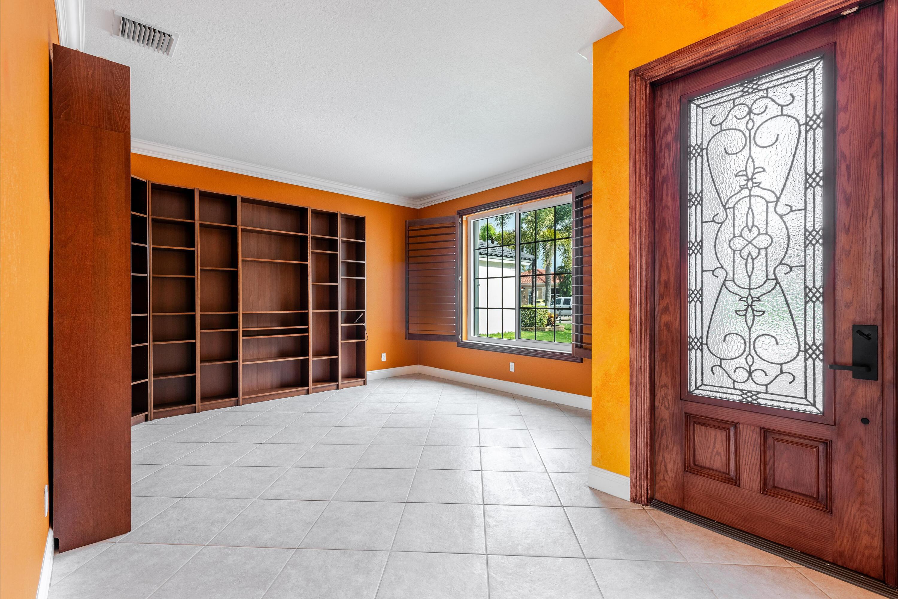 112 ISOLA Circle, Royal Palm Beach, FL 33411, Royal Palm Beach - Photo 2