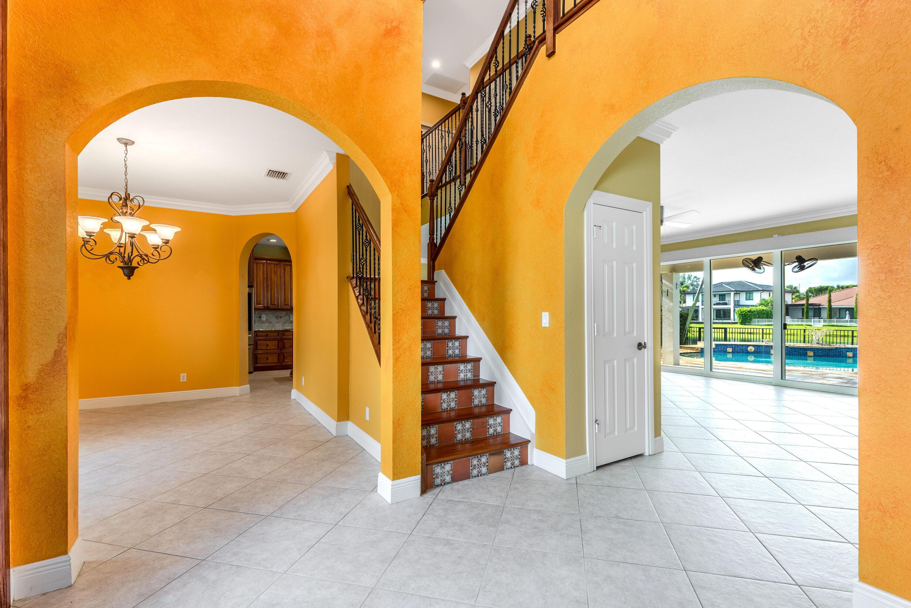 112 ISOLA Circle, Royal Palm Beach, FL 33411, Royal Palm Beach - Photo 5