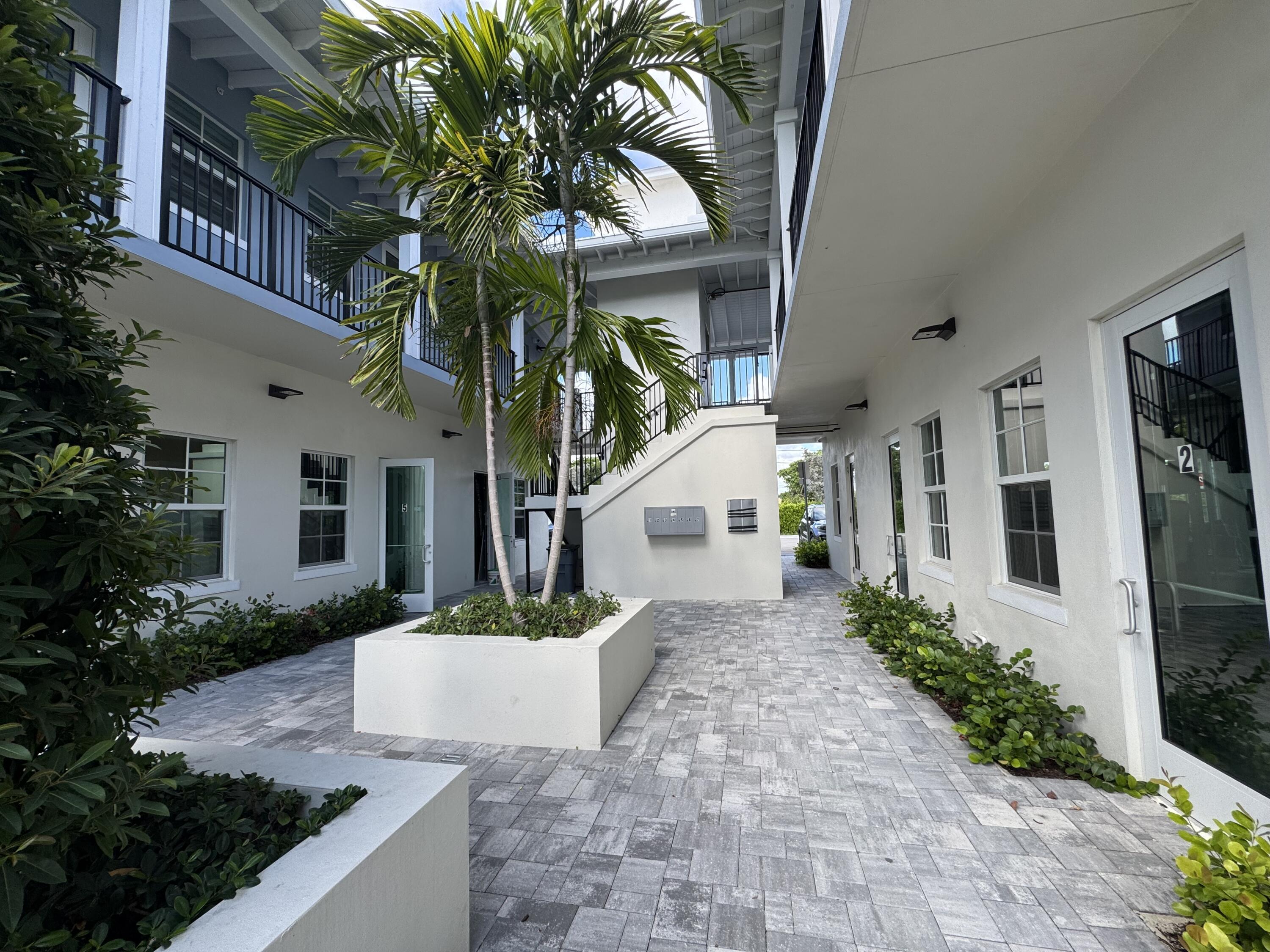 20 NW 6TH Avenue, Delray Beach, FL 33444, Delray Beach - Photo 3