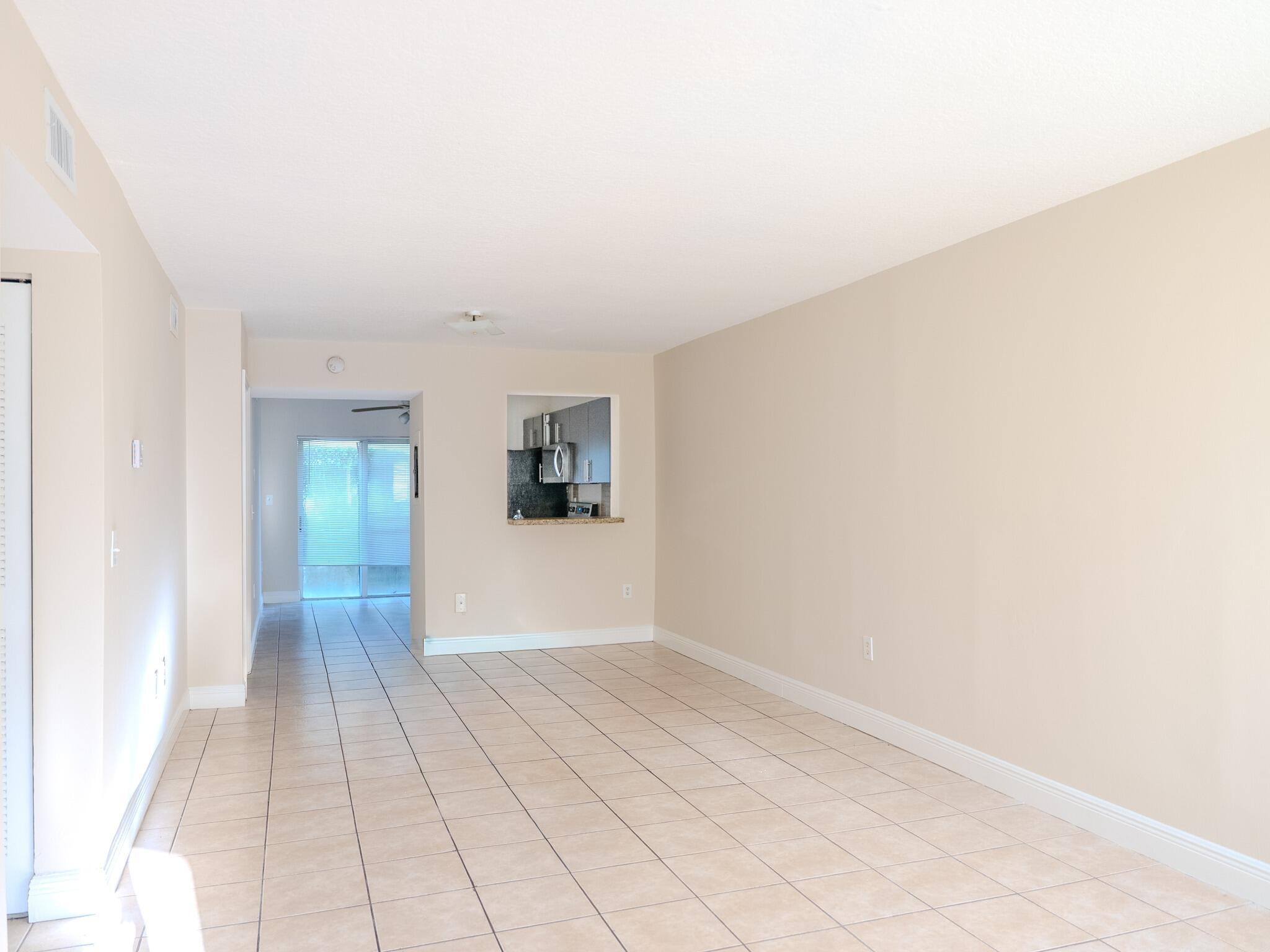 4785 SW 62ND Avenue 102, Davie, FL 33314, Davie - Photo 3
