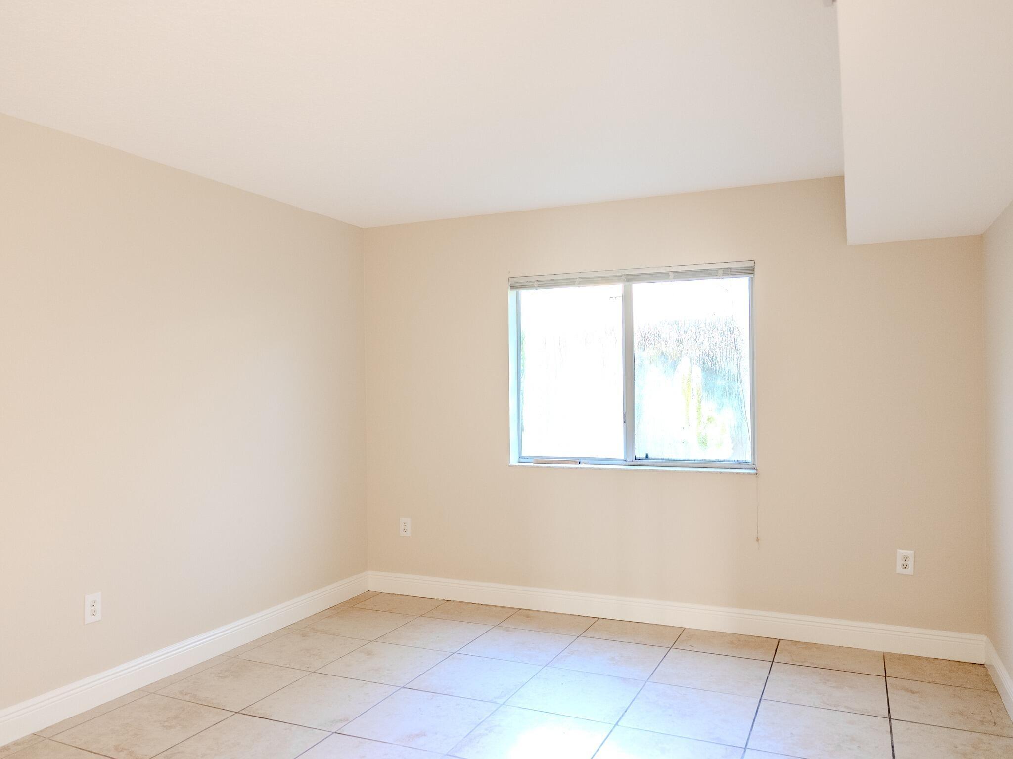4785 SW 62ND Avenue 102, Davie, FL 33314, Davie - Photo 5