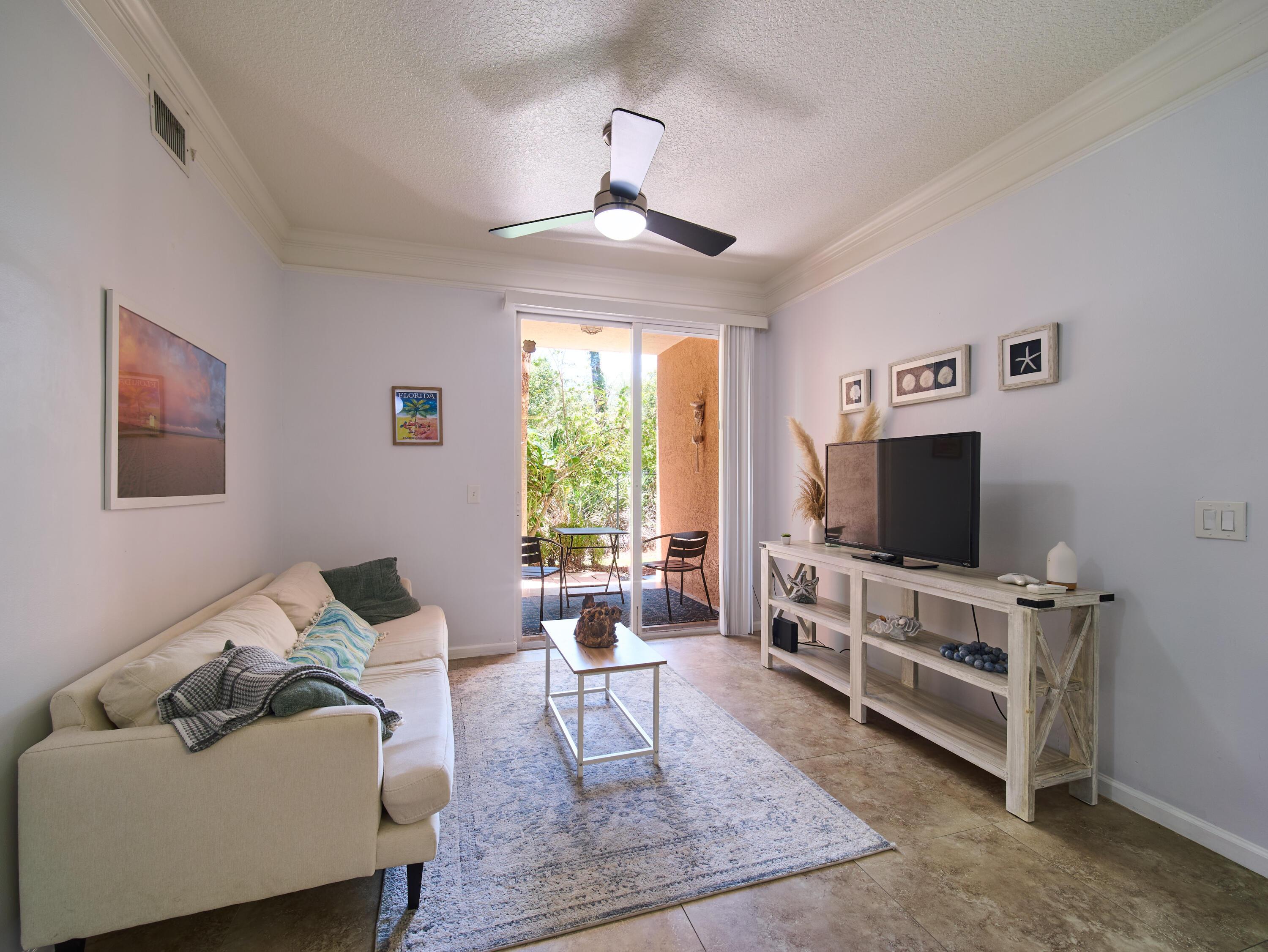 1108 Myrtlewood Circle E, Palm Beach Gardens, FL 33418, Palm Beach Gardens - Photo 3