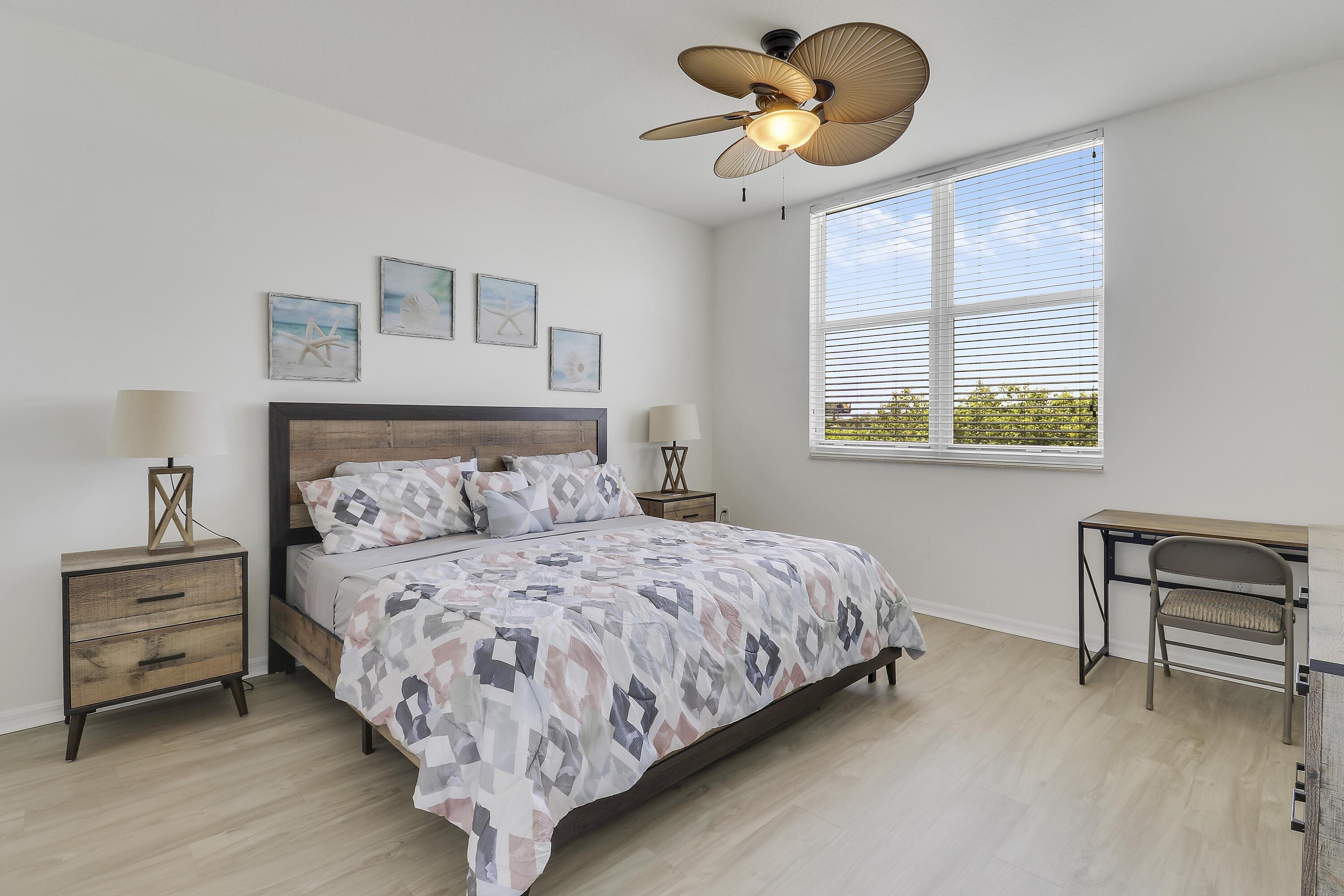 802 W Windward Way 301, Lantana, FL 33462, Lantana - Photo 3