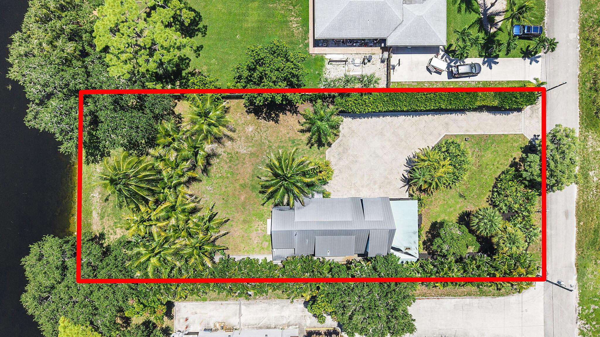 7044 Thompson Road, Boynton Beach, FL 33426, Boynton Beach - Photo 2