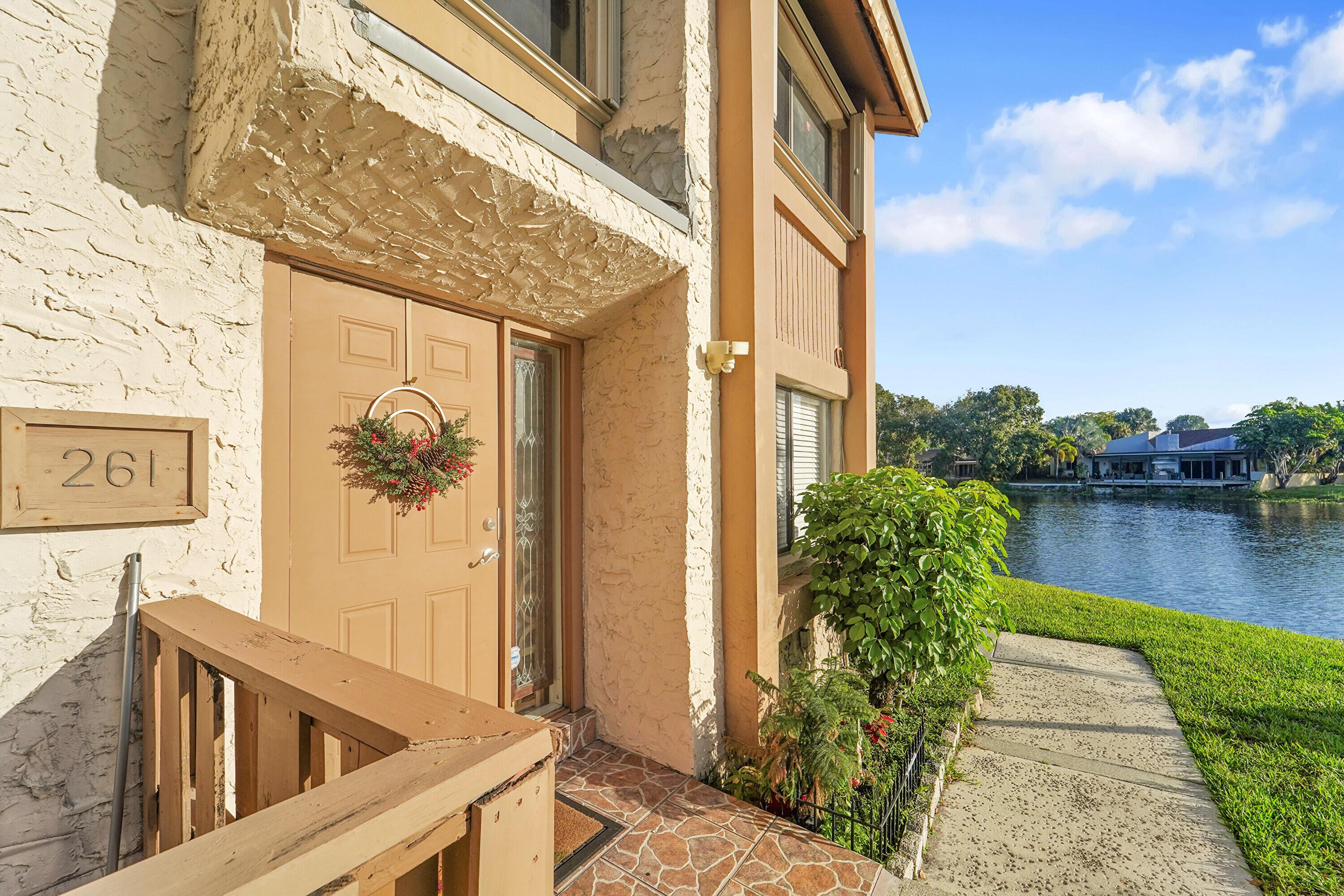 261 WIMBLEDON LAKE Drive, Plantation, FL 33324, Plantation