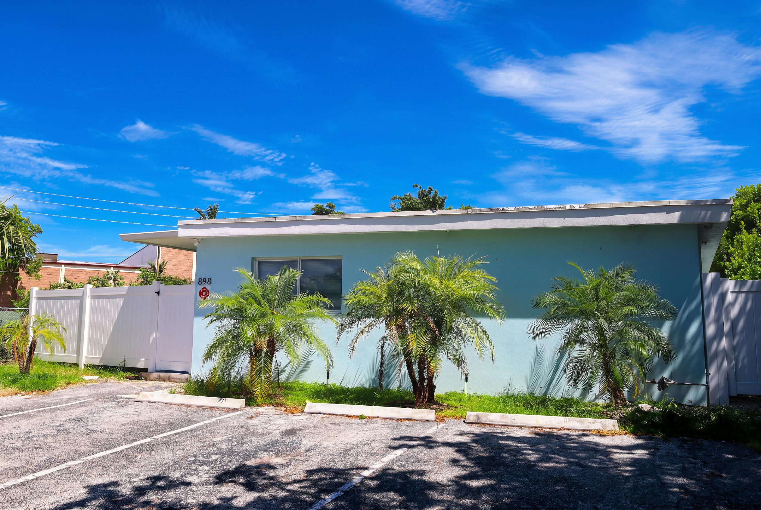 898 SE 2nd Place 1, Deerfield Beach, FL 33441, Deerfield Beach - Photo 3