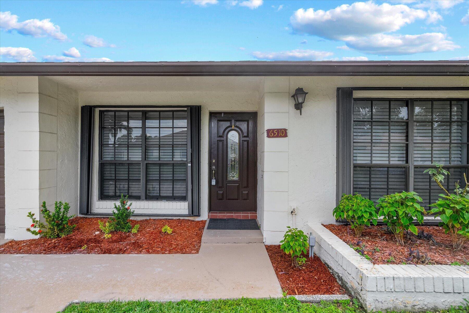 6510 OLIVEWOOD Circle, Greenacres, FL 33463, Greenacres - Photo 5