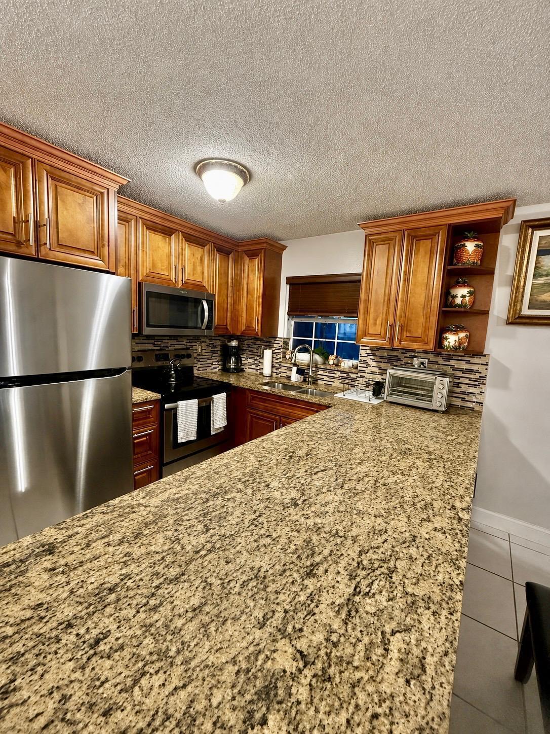 7526 SW 7th Court, North Lauderdale, FL 33068, North Lauderdale - Photo 5