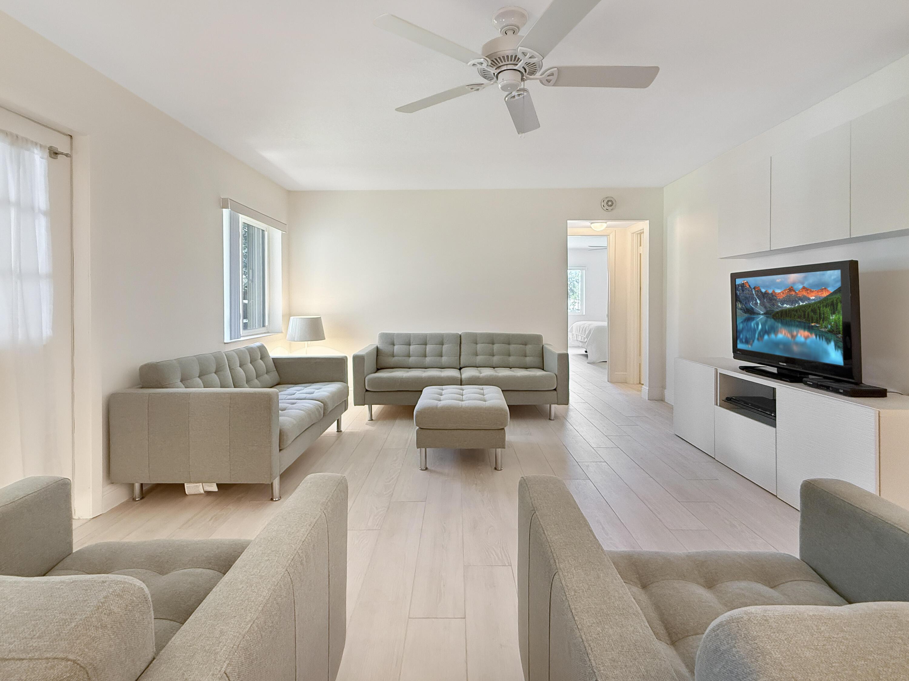 235 PINE HOV Circle A-2, Greenacres, FL 33463, Greenacres