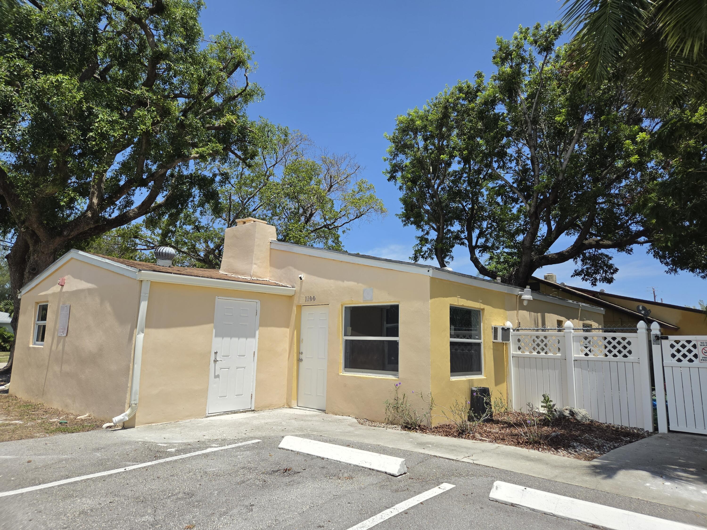 1100 NE 23RD Drive, Wilton Manors, FL, Wilton Manors