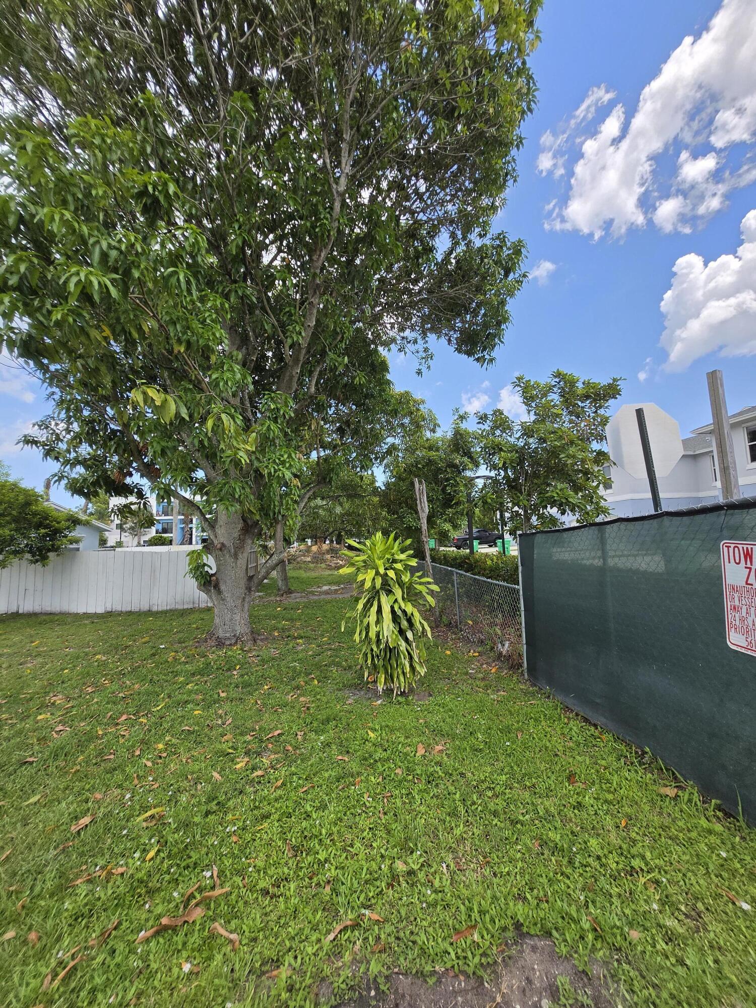 Xxx Patio Court, Lake Worth, FL 33461, Lake Worth - Photo 3