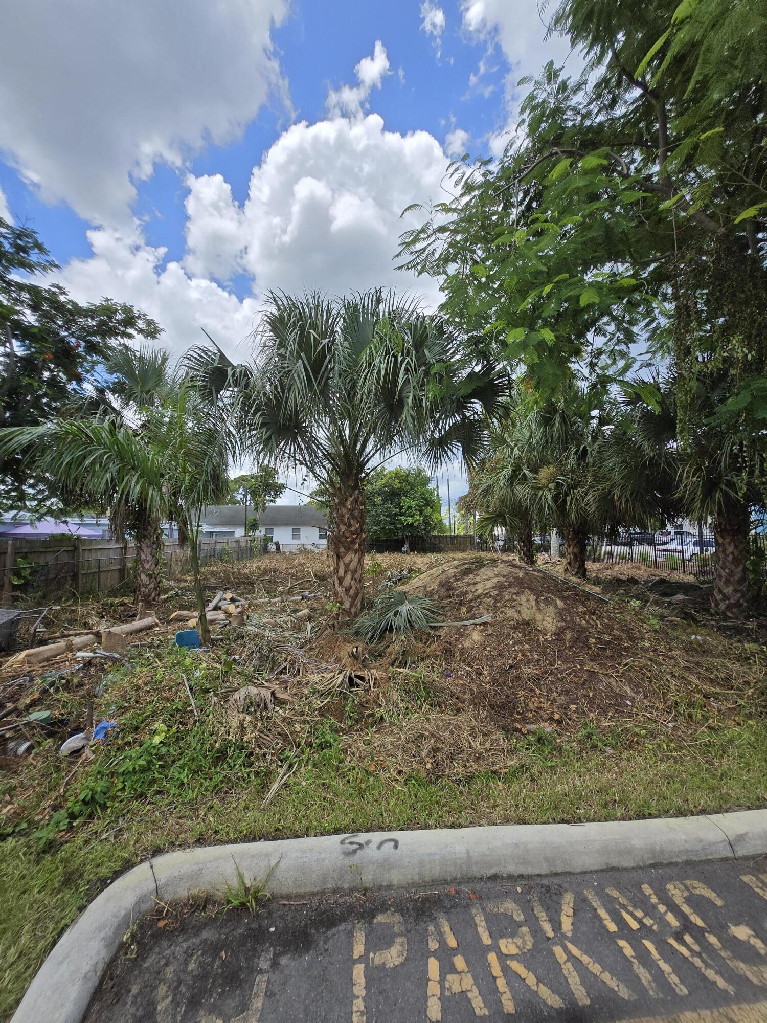 Xxx Patio Court, Lake Worth, FL 33461, Lake Worth - Photo 4