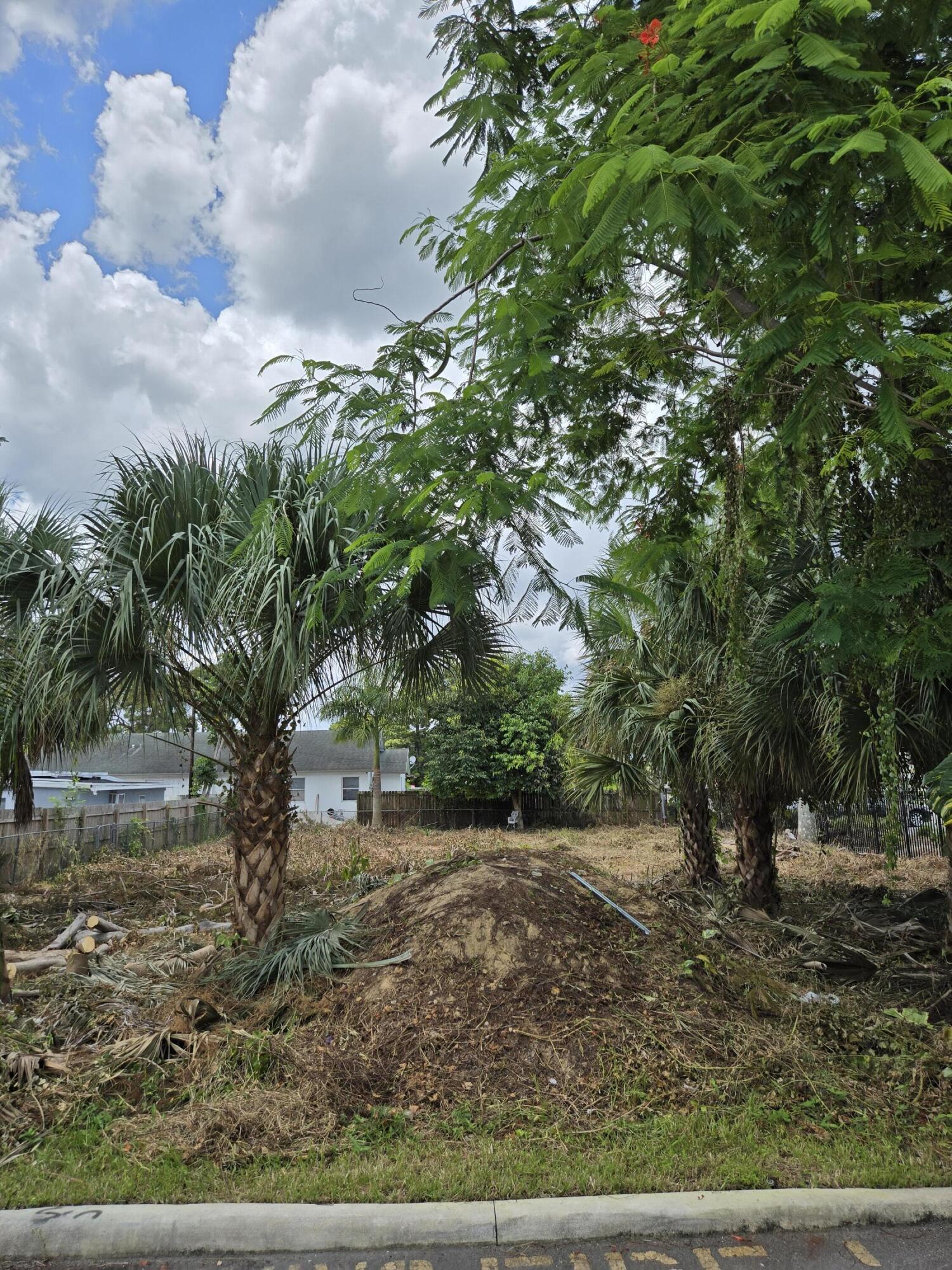 Xxx Patio Court, Lake Worth, FL 33461, Lake Worth - Photo 5