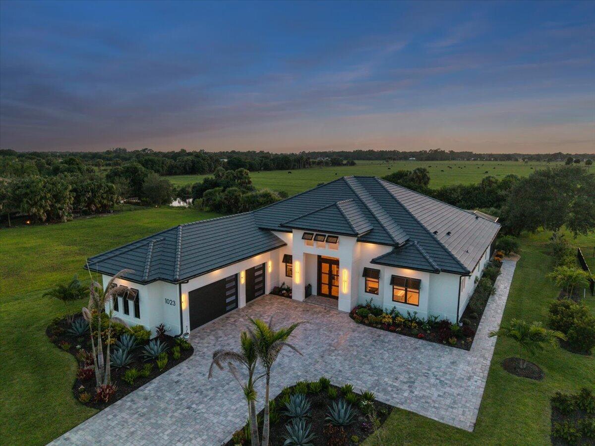 1023 W POLO GROUNDS Drive, Vero Beach, FL 32966, Vero Beach