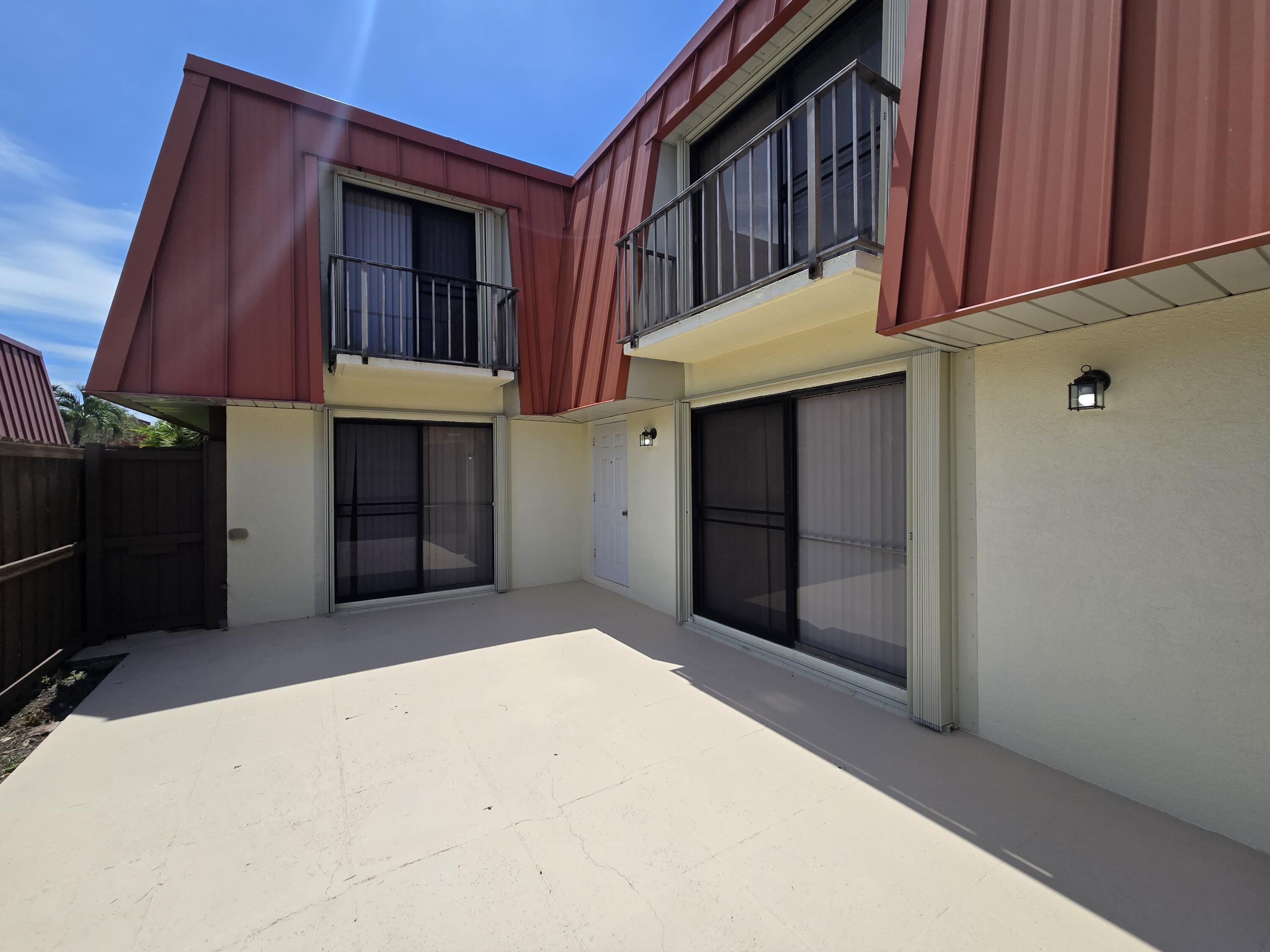3232 MERIDIAN Way N B, Palm Beach Gardens, FL 33410, Palm Beach Gardens - Main