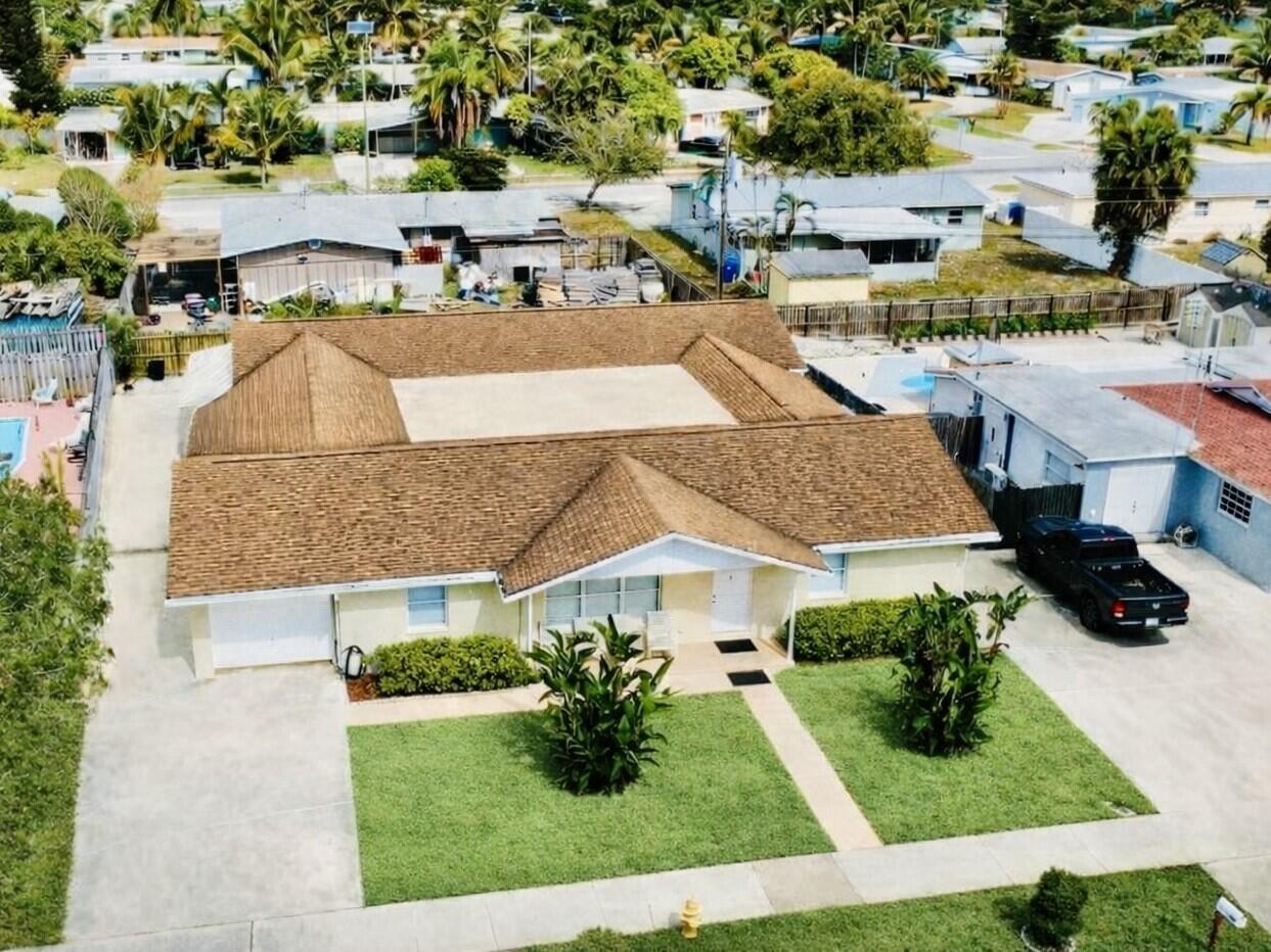1213 W Broward Street, Lantana, FL 33462, Lantana
