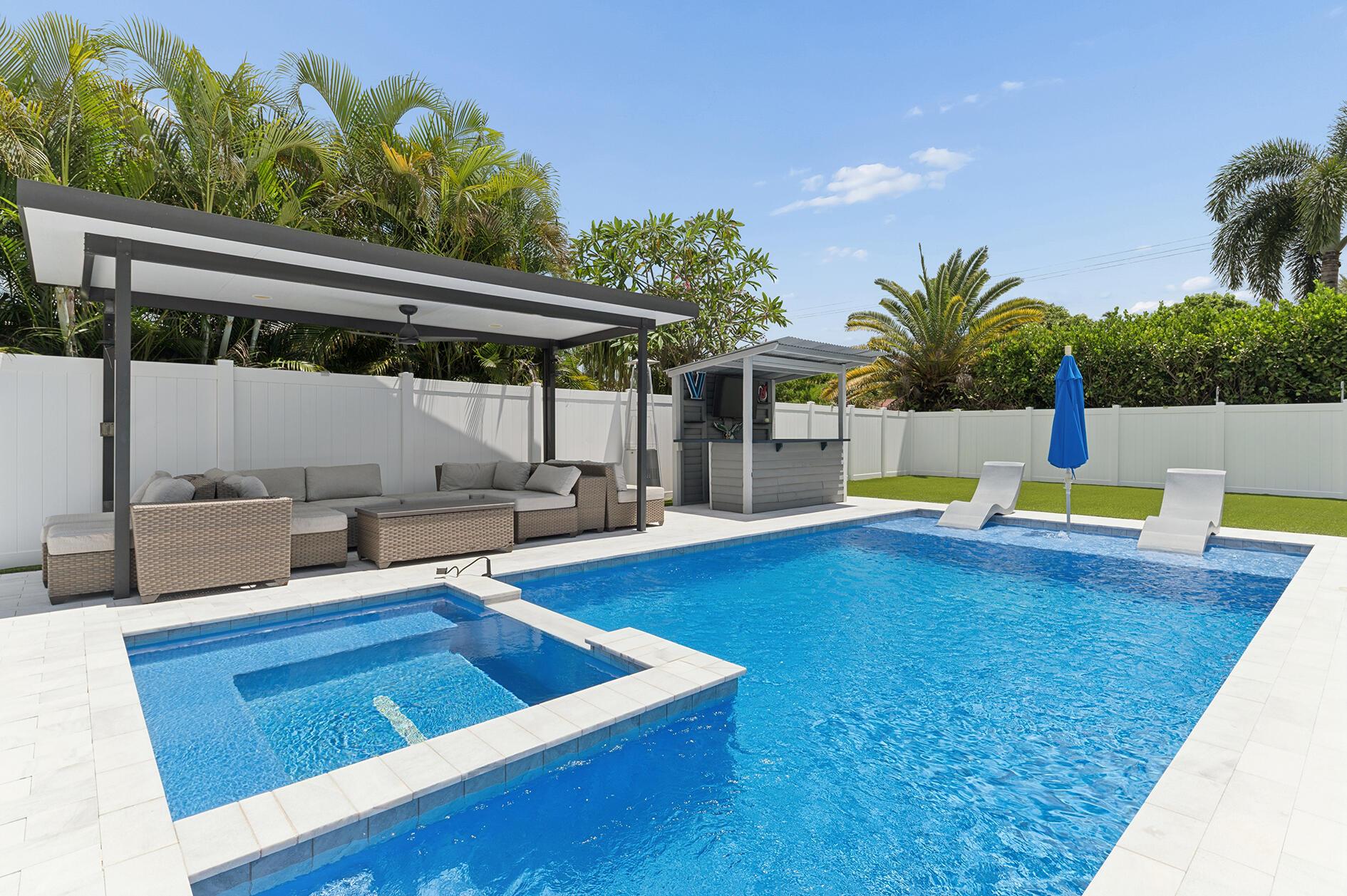 405 CHAPEL HILL Boulevard, Boynton Beach, FL 33435, Boynton Beach