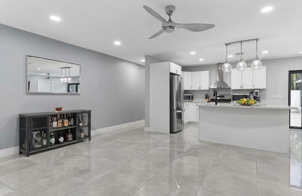 405 CHAPEL HILL Boulevard, Boynton Beach, FL 33435, Boynton Beach - Photo 5