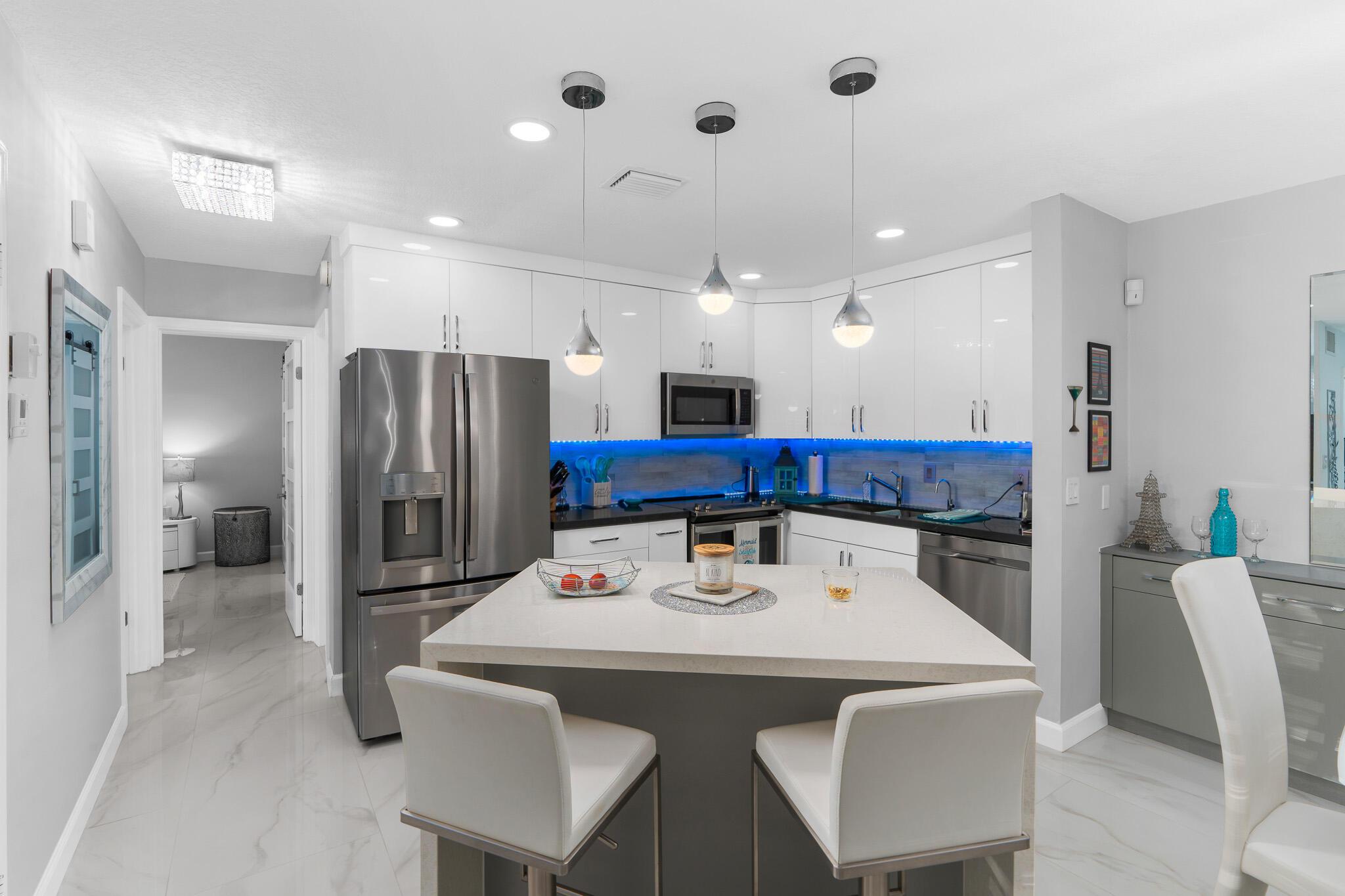 130 CYPRESS CLUB Drive 306, Pompano Beach, FL 33060, Pompano Beach - Photo 5