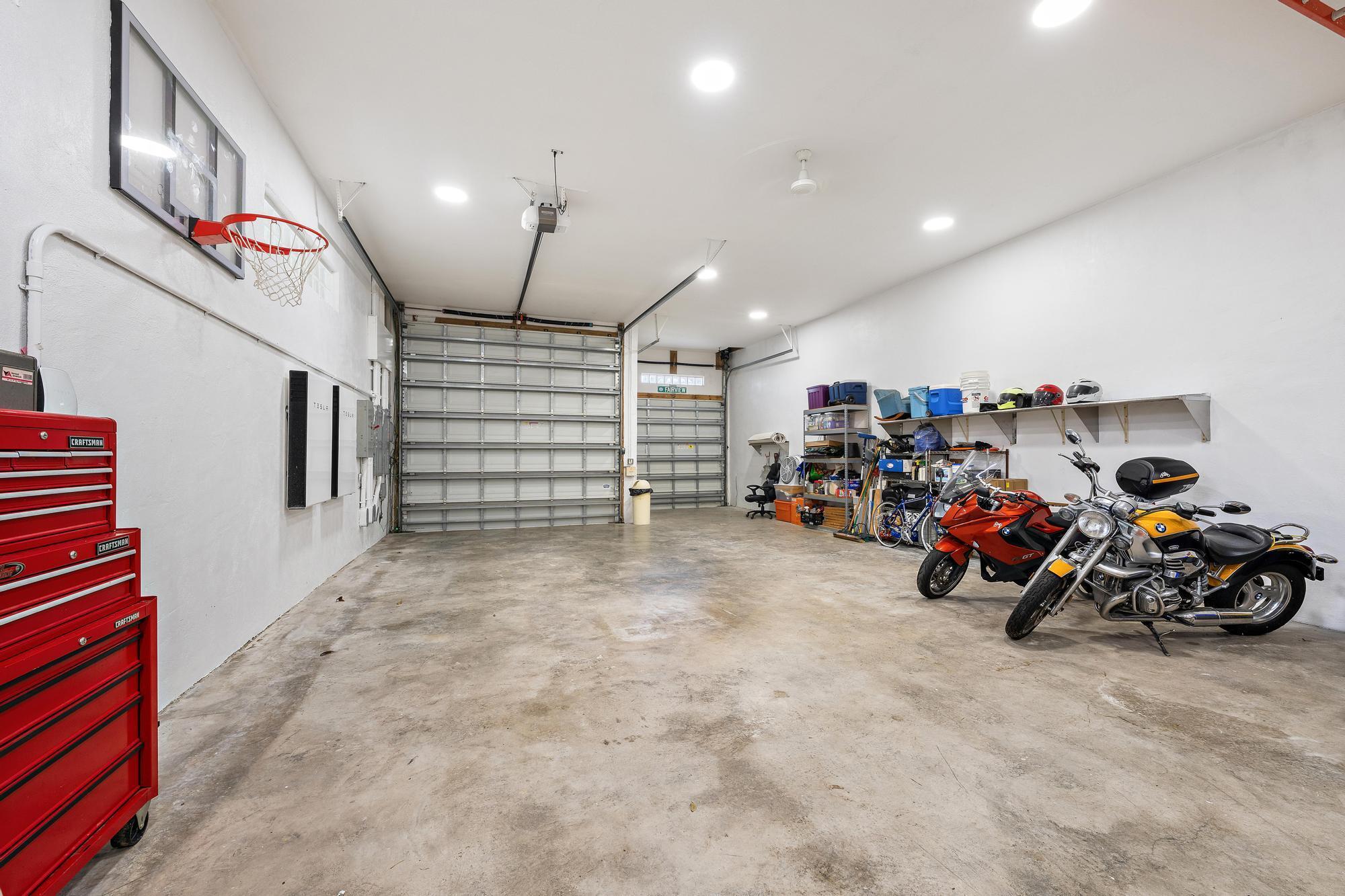 1121 Fairview Lane, Singer Island, FL 33404, Singer Island - Photo 2
