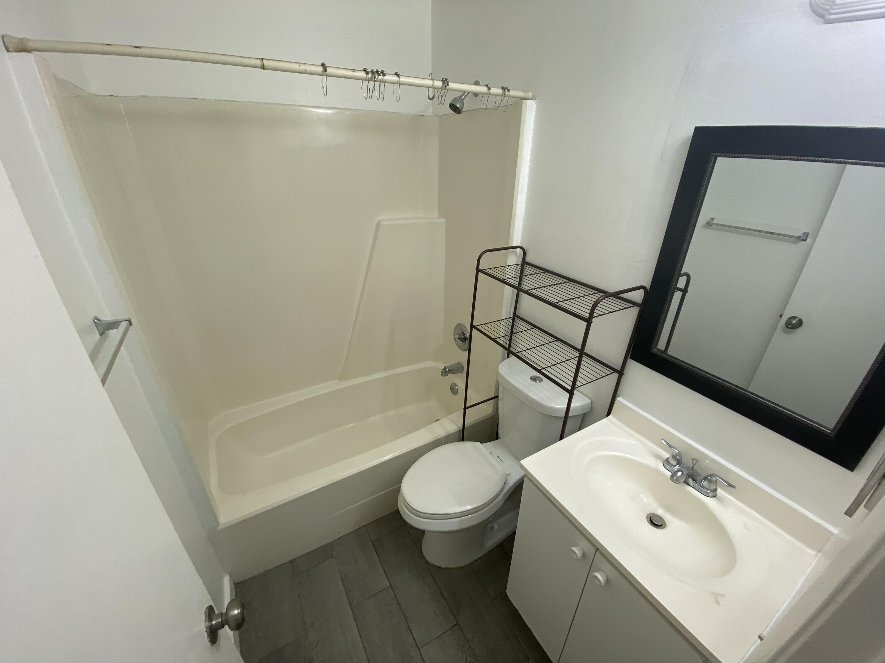 850 SW 9th Avenue 1-4, # C, Hallandale Beach, FL 33009, Hallandale Beach - Photo 5