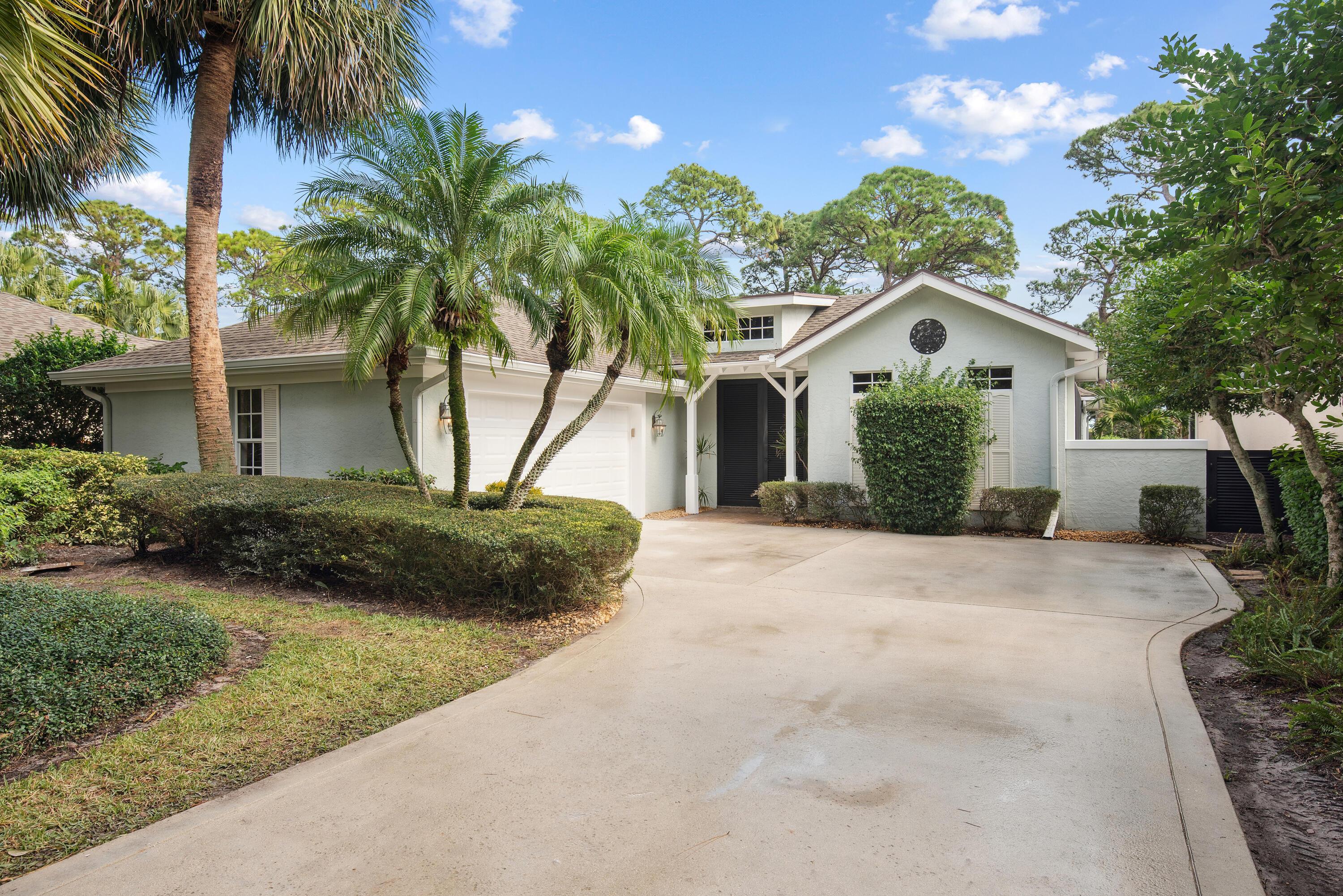 1018 CAROLINA Circle SW, Vero Beach, FL 32962, Vero Beach - Photo 2