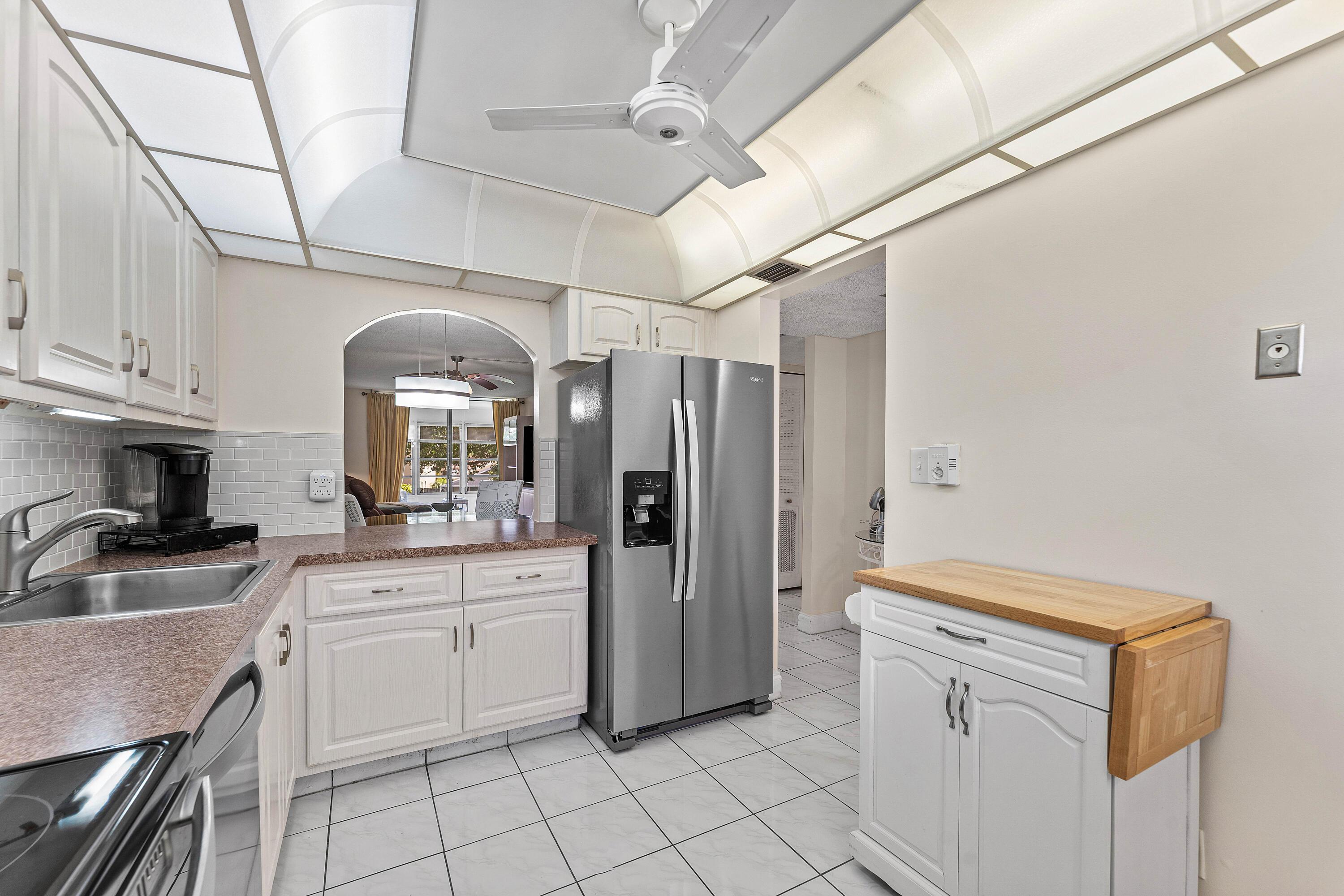 3251 Holiday Springs Boulevard 206, Margate, FL 33063, Margate - Photo 2