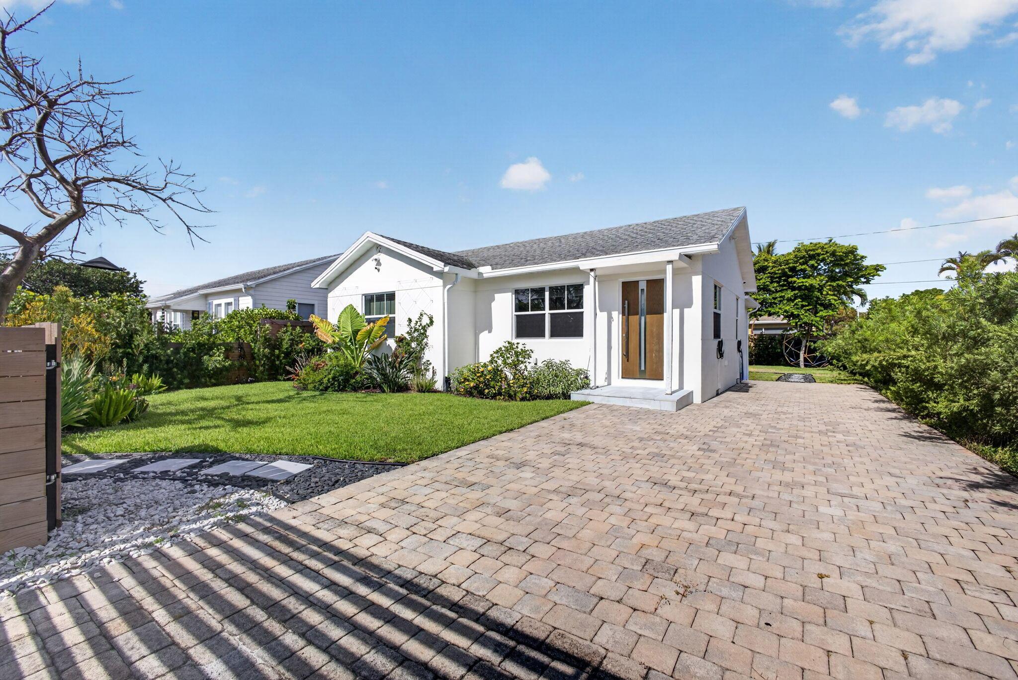 1309 N PALMWAY, Lake Worth Beach, FL 33460, Lake Worth Beach - Photo 3