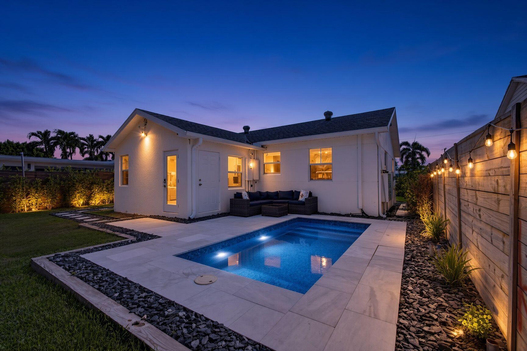 1309 N PALMWAY, Lake Worth Beach, FL 33460, Lake Worth Beach