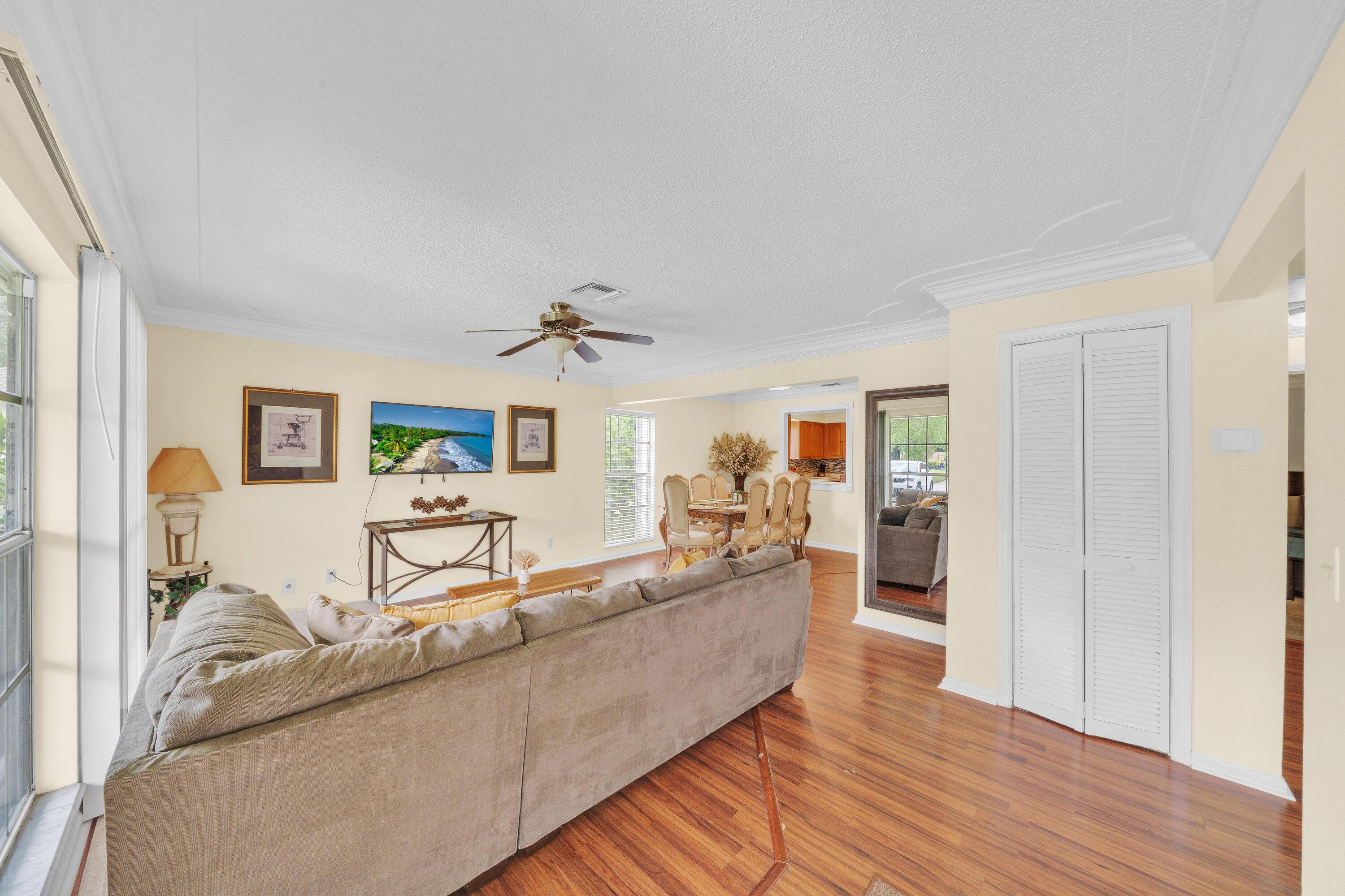 1350 Riverside Circle Unit 1, Wellington, FL 33414, Wellington - Photo 5