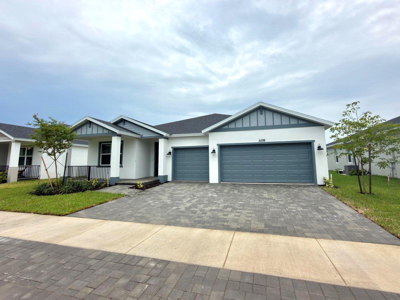 5598 Hampton Park Circle, Vero Beach, FL 32966, Vero Beach - Photo 3
