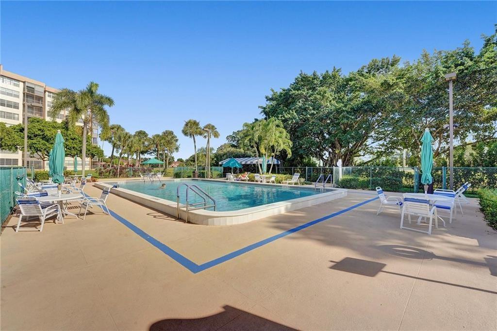1100 SAINT CHARLES Place 313, Pembroke Pines, FL 33026, Pembroke Pines - Photo 4