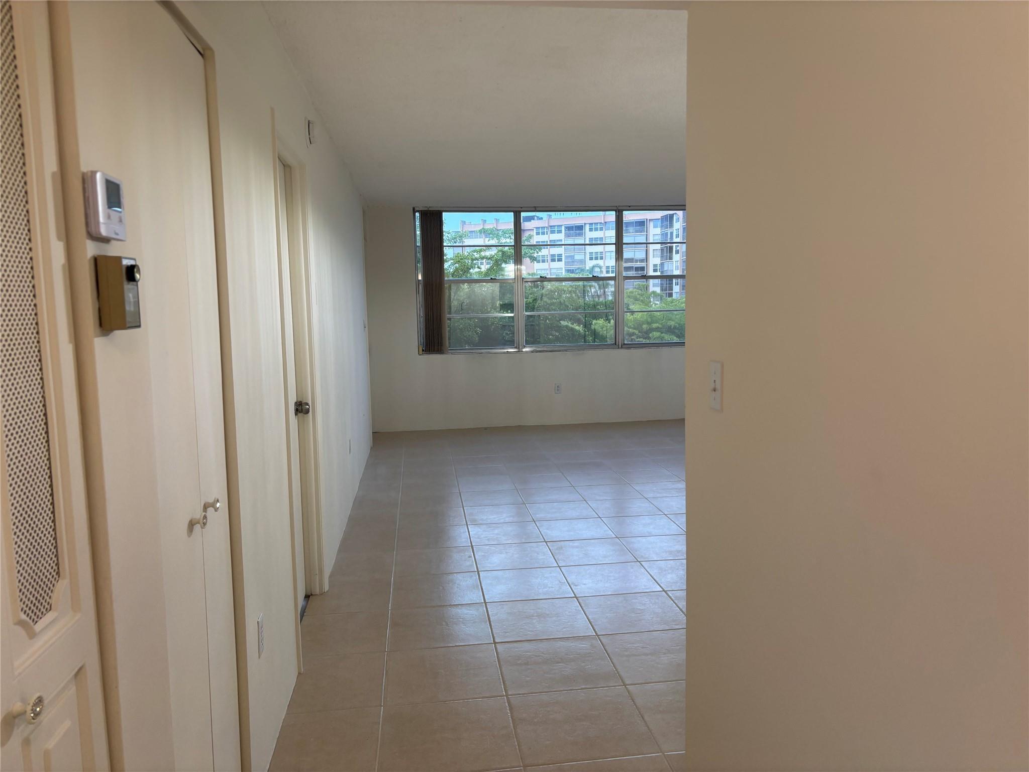 1100 SAINT CHARLES Place 313, Pembroke Pines, FL 33026, Pembroke Pines - Photo 5