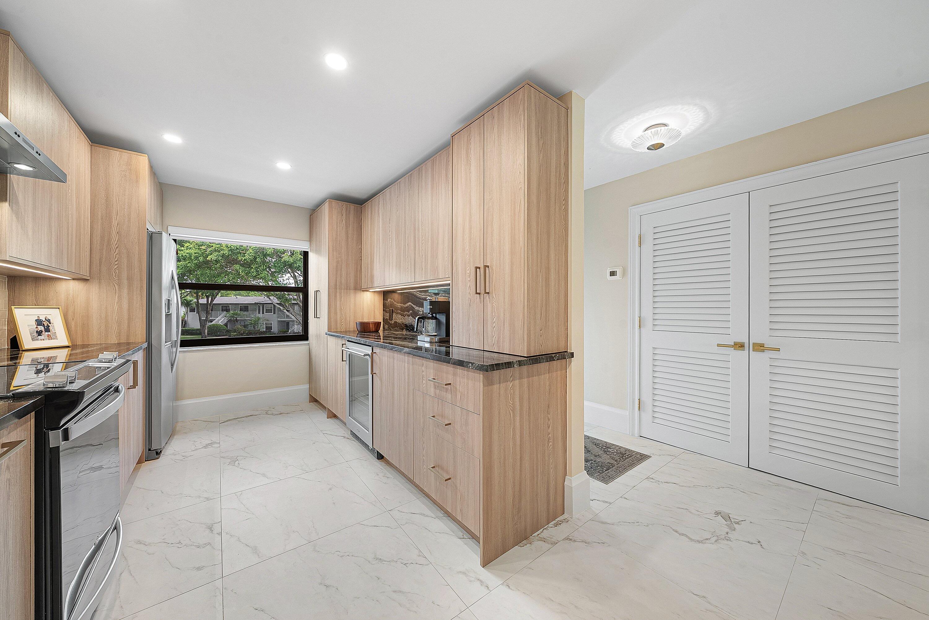 12 Southport Lane D, Boynton Beach, FL 33436, Boynton Beach - Photo 5