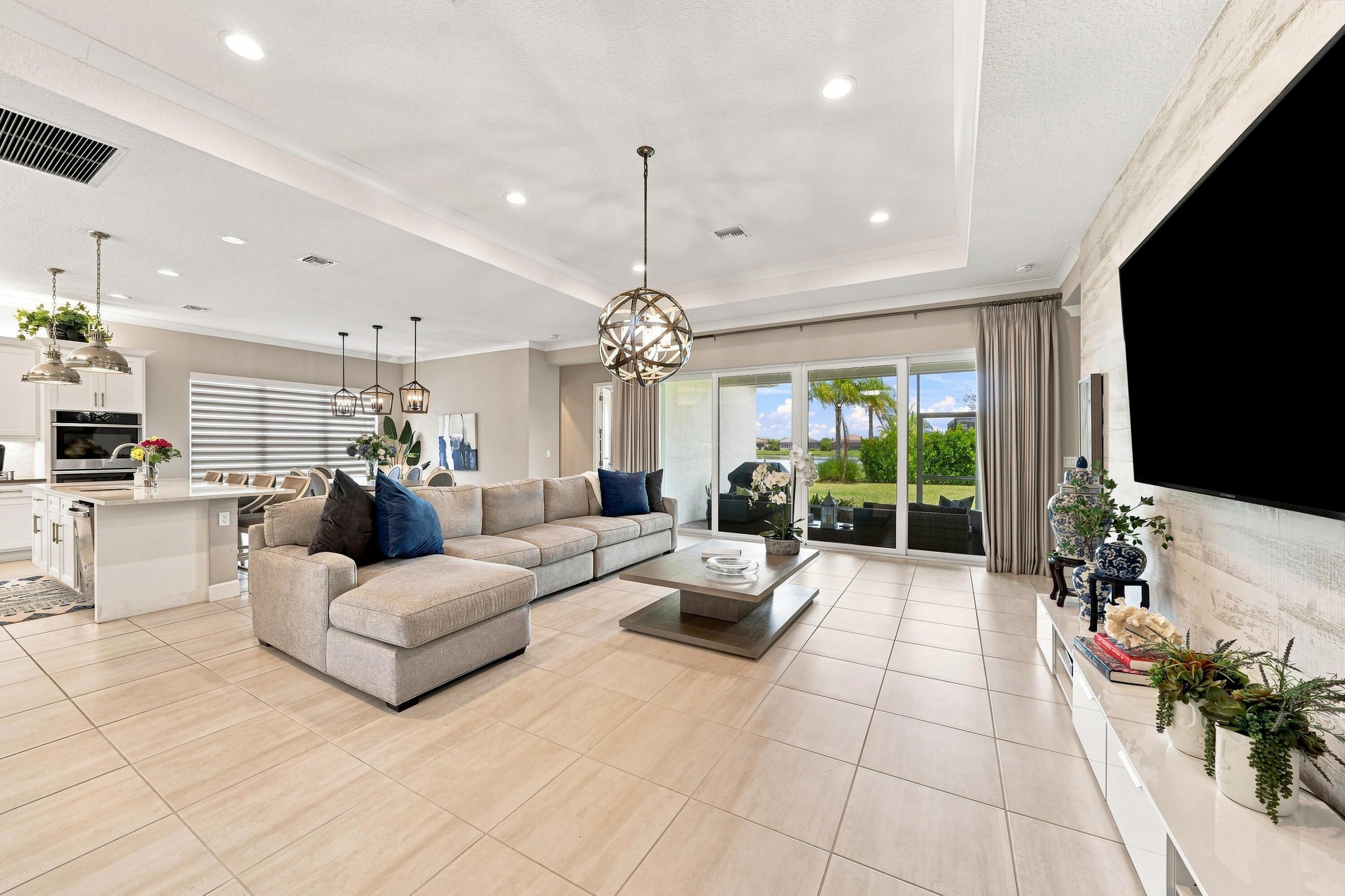 11770 SW Coronado Springs Drive, Port St. Lucie, FL 34987, Port St. Lucie - Photo 4