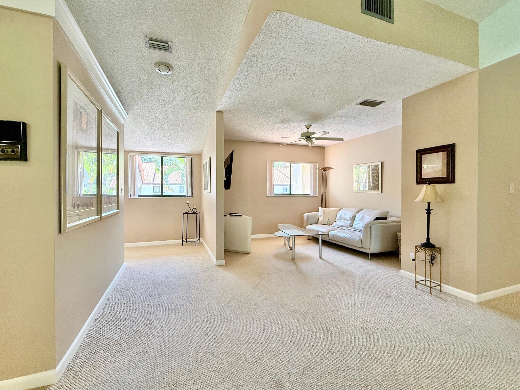 10678 OCEAN PALM Way 202, Boynton Beach, FL 33437, Boynton Beach - Photo 4