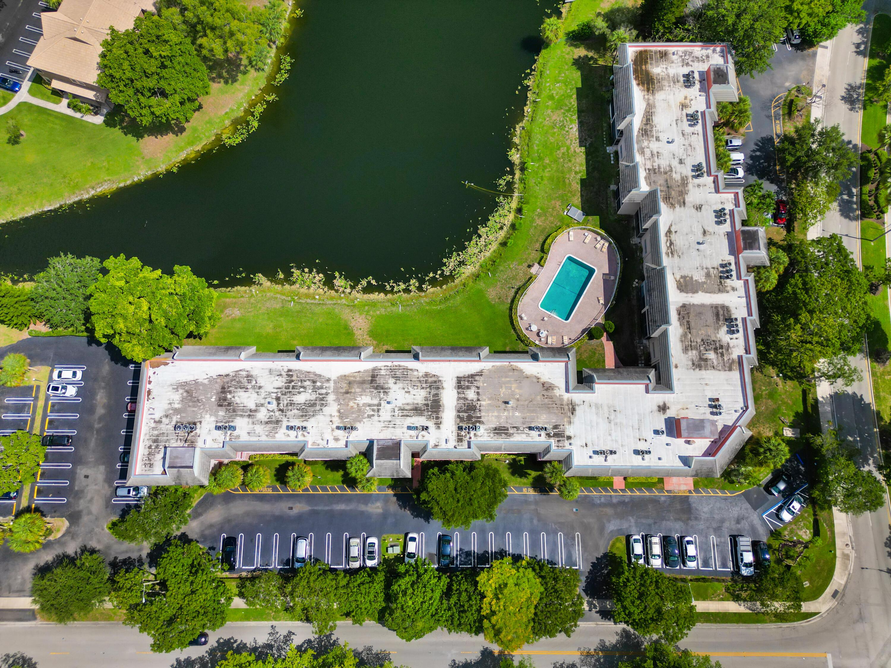 2850 Forest Hills Boulevard 211, Coral Springs, FL 33065, Coral Springs - Photo 2