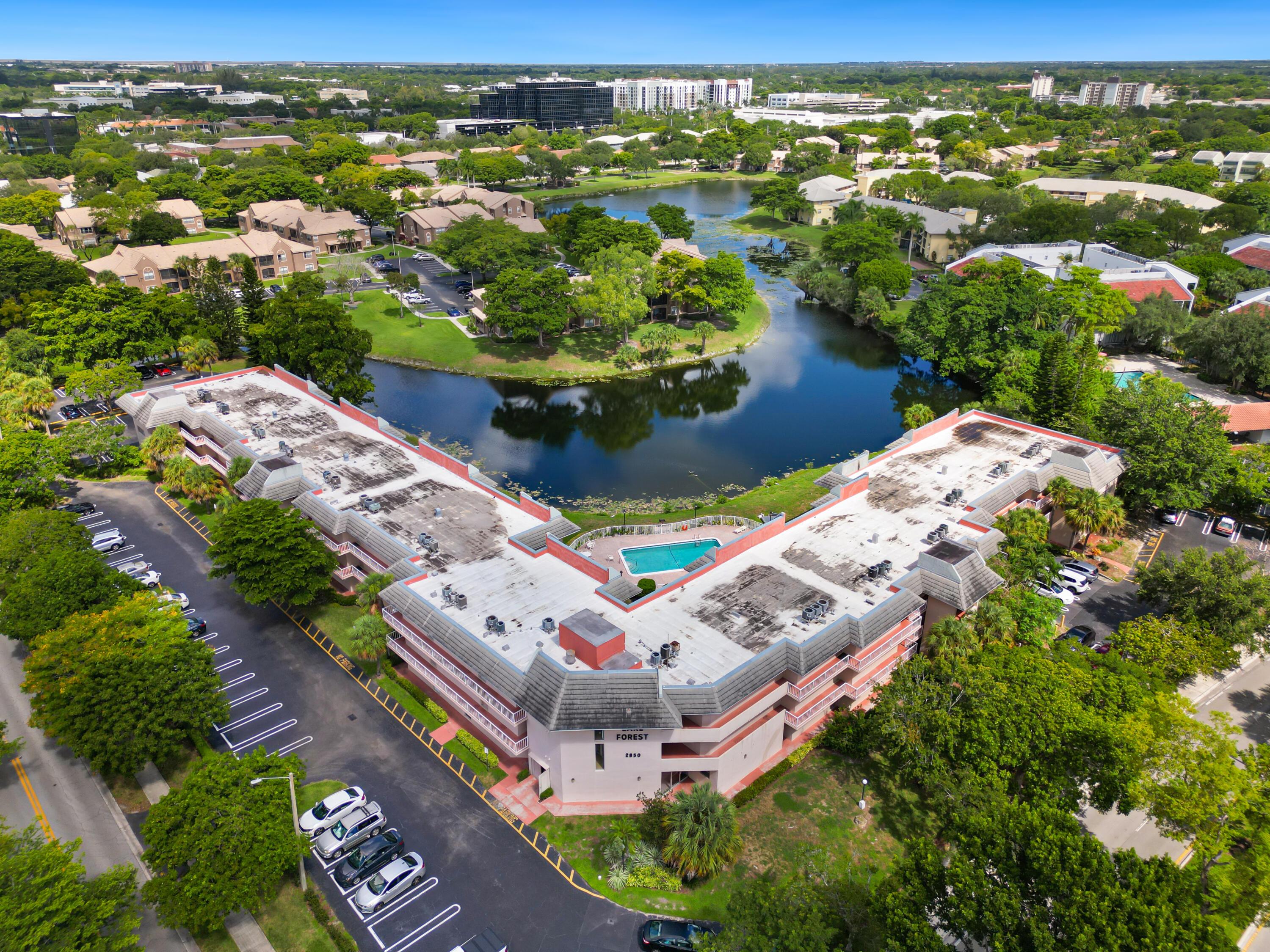 2850 Forest Hills Boulevard 211, Coral Springs, FL 33065, Coral Springs - Photo 3